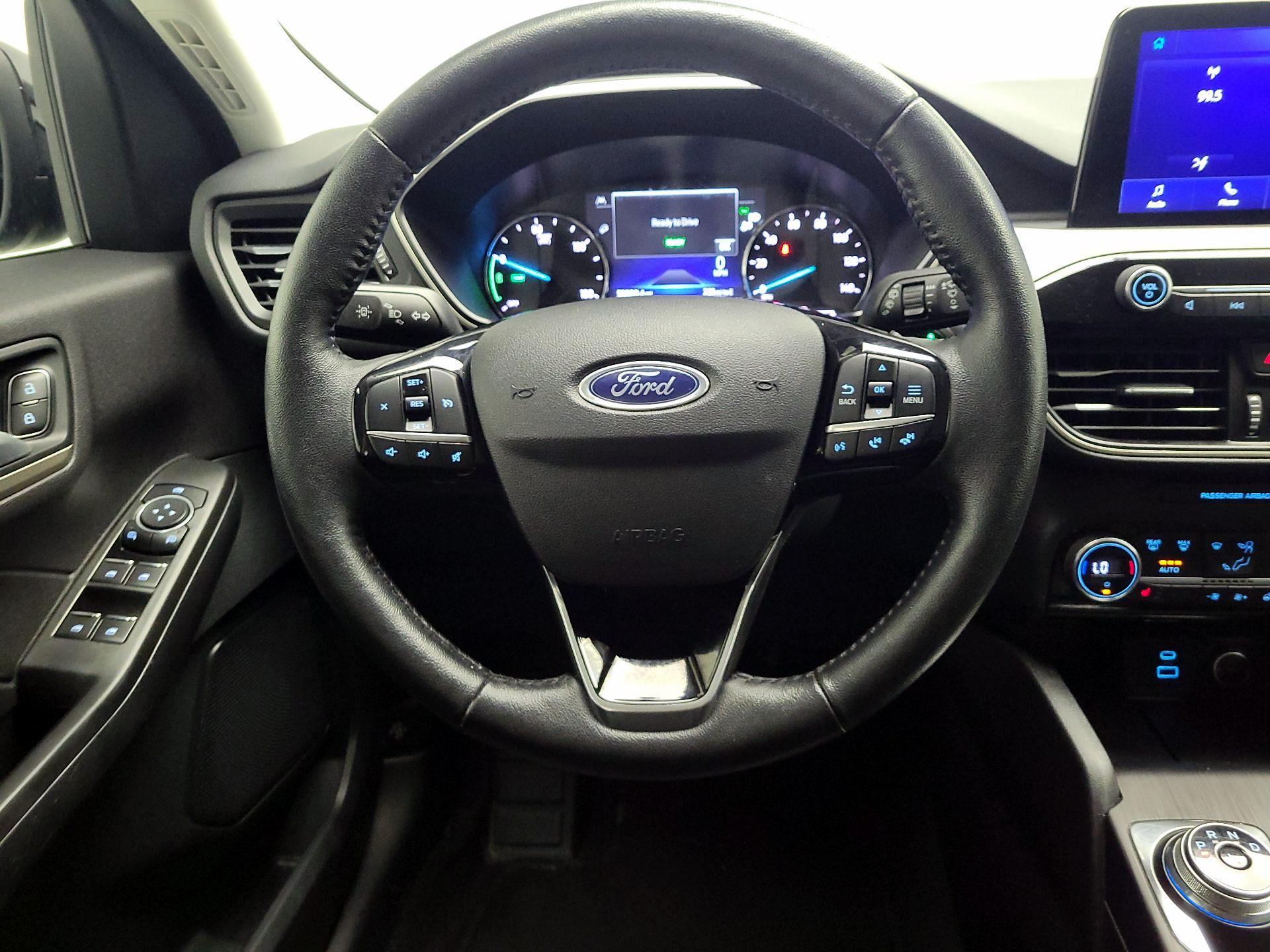 Thumbnail: 2021 Ford Escape - 10