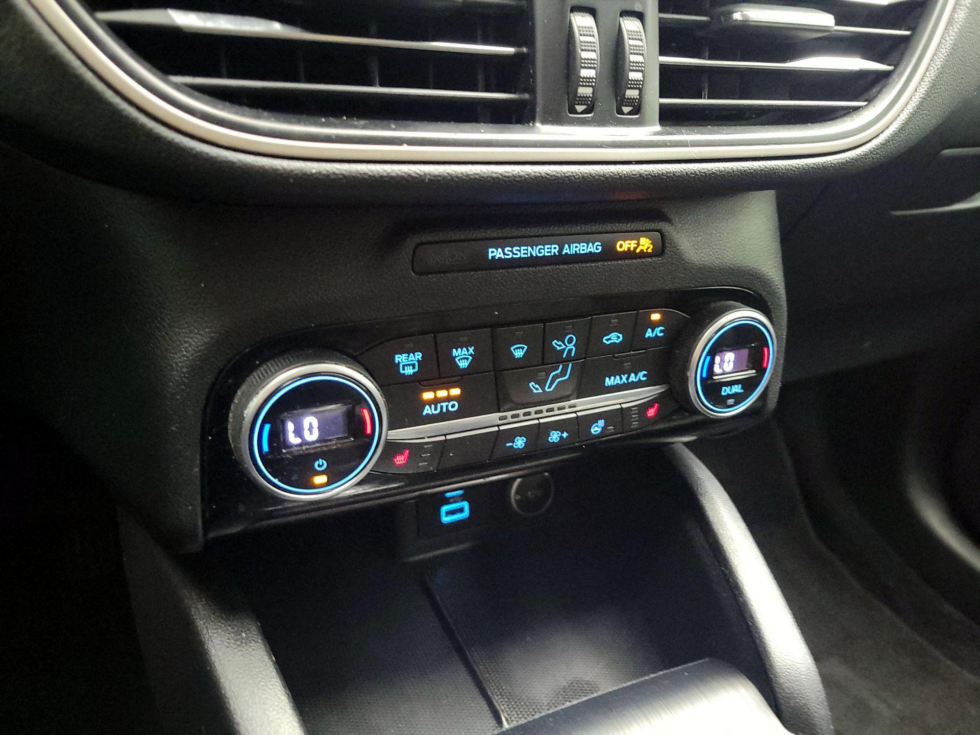 Thumbnail: 2021 Ford Escape - 14