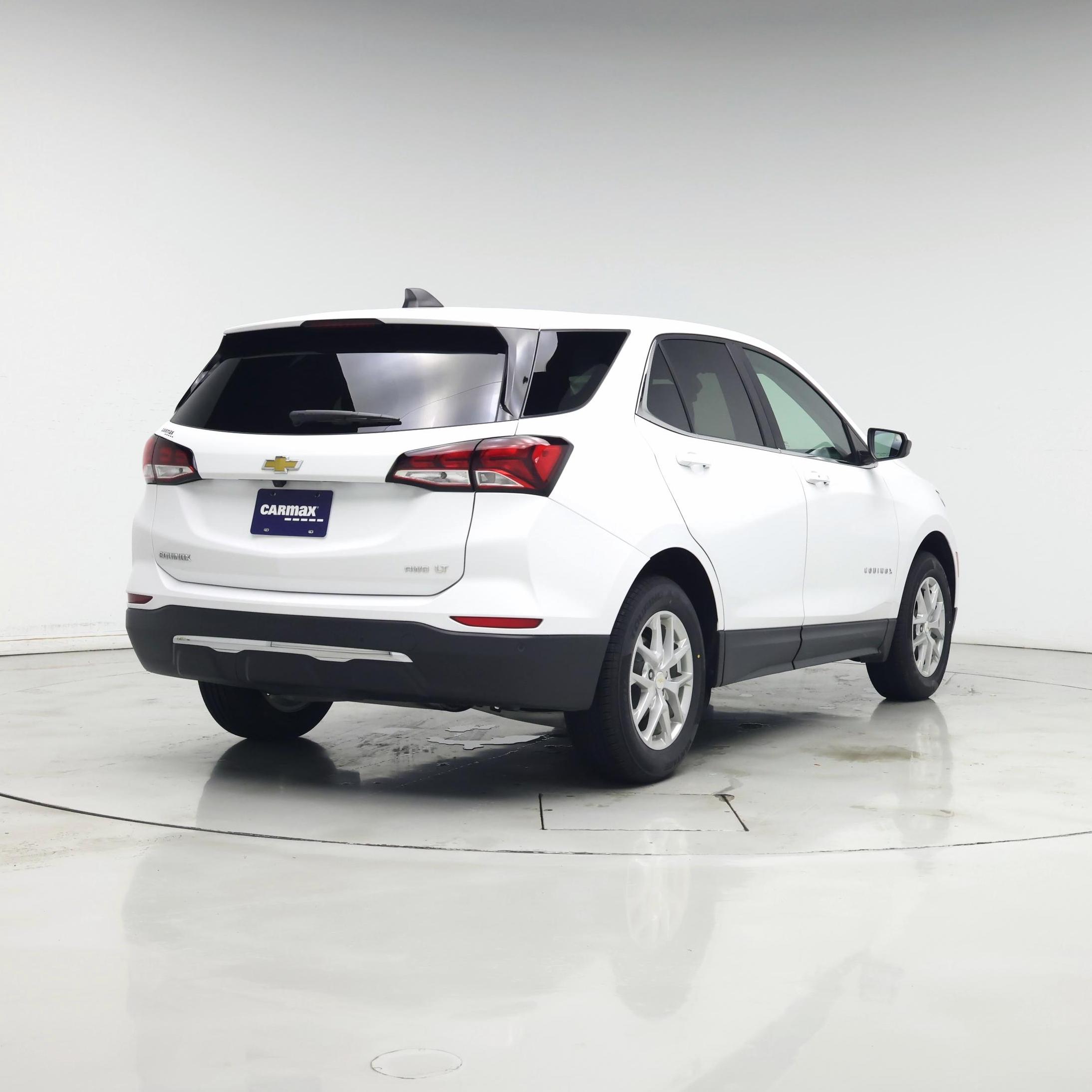 Thumbnail: 2023 Chevrolet Equinox - 8