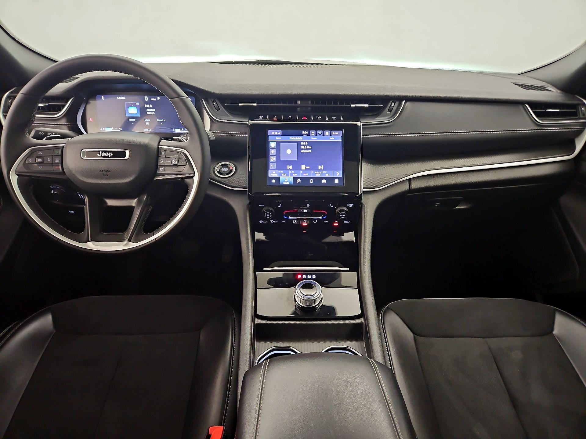 Thumbnail: 2023 Jeep Grand Cherokee L - 9
