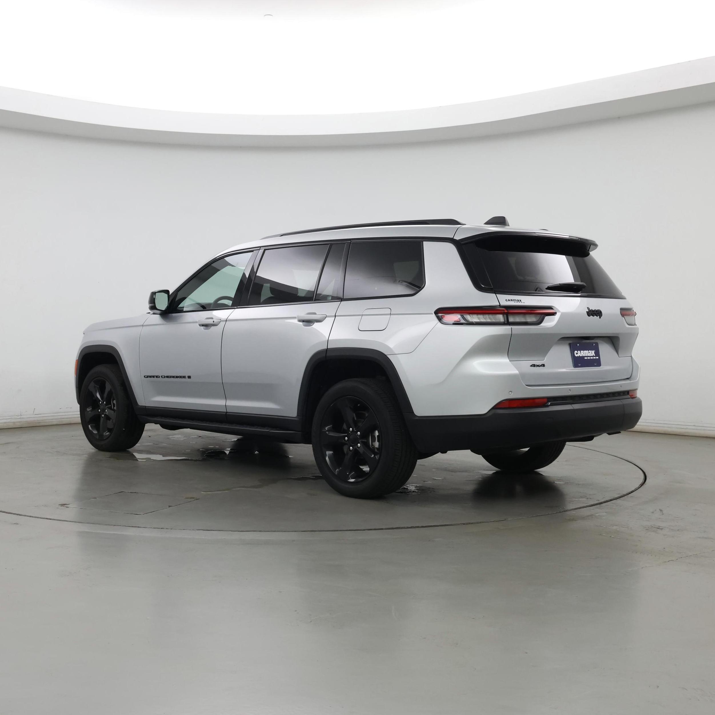 Thumbnail: 2023 Jeep Grand Cherokee L - 2