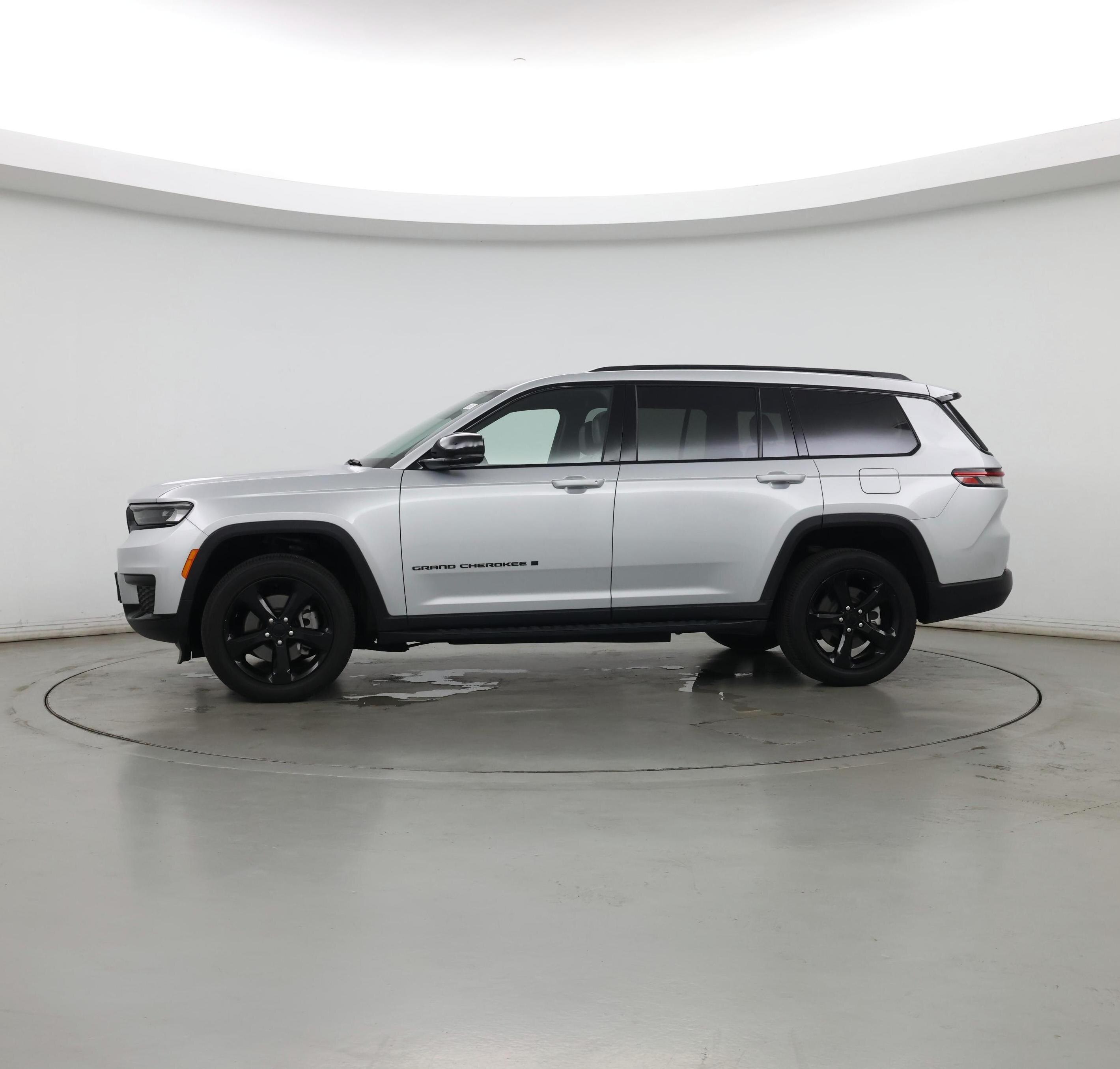 Thumbnail: 2023 Jeep Grand Cherokee L - 3