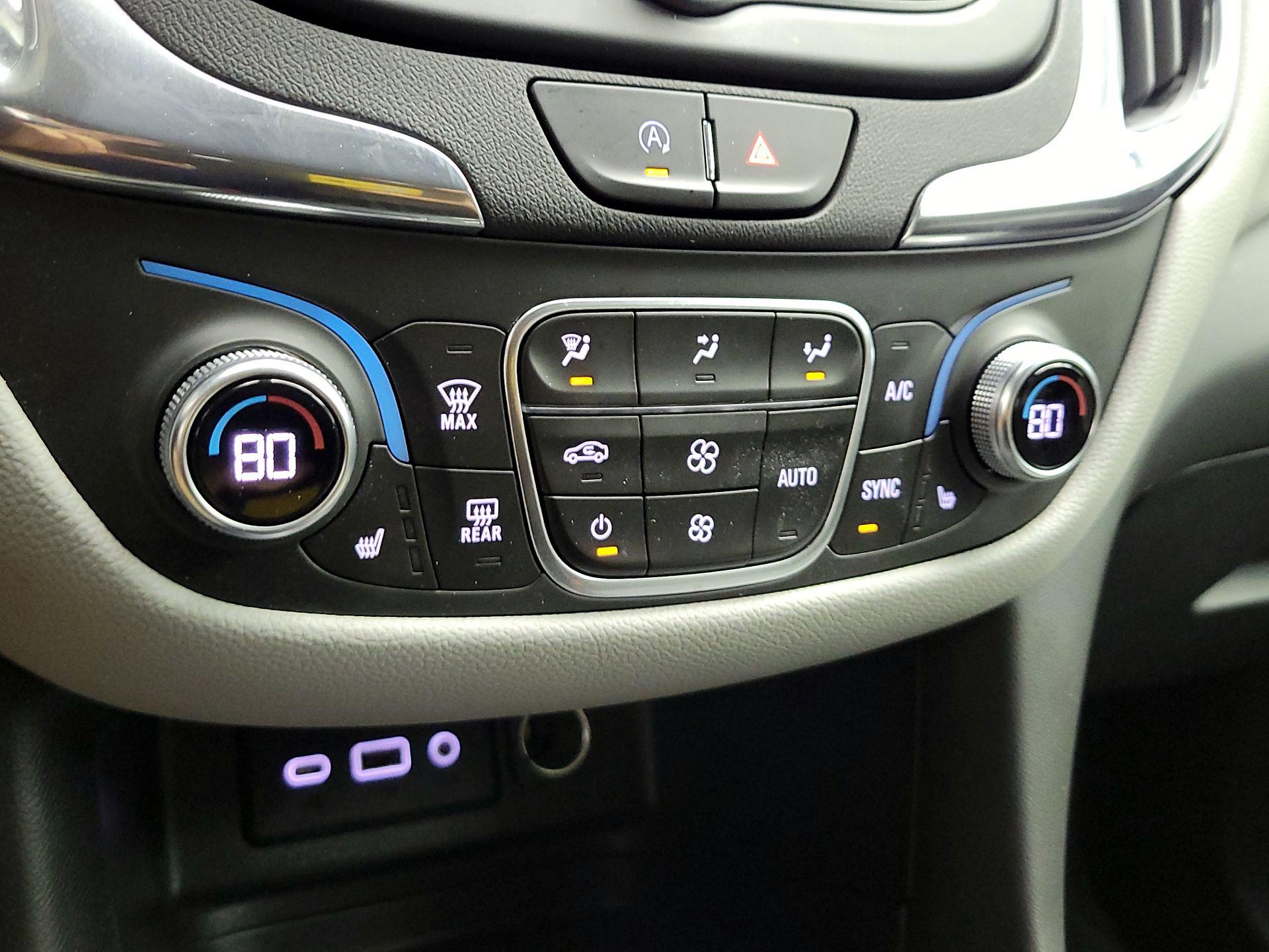 Thumbnail: 2023 Chevrolet Equinox - 16