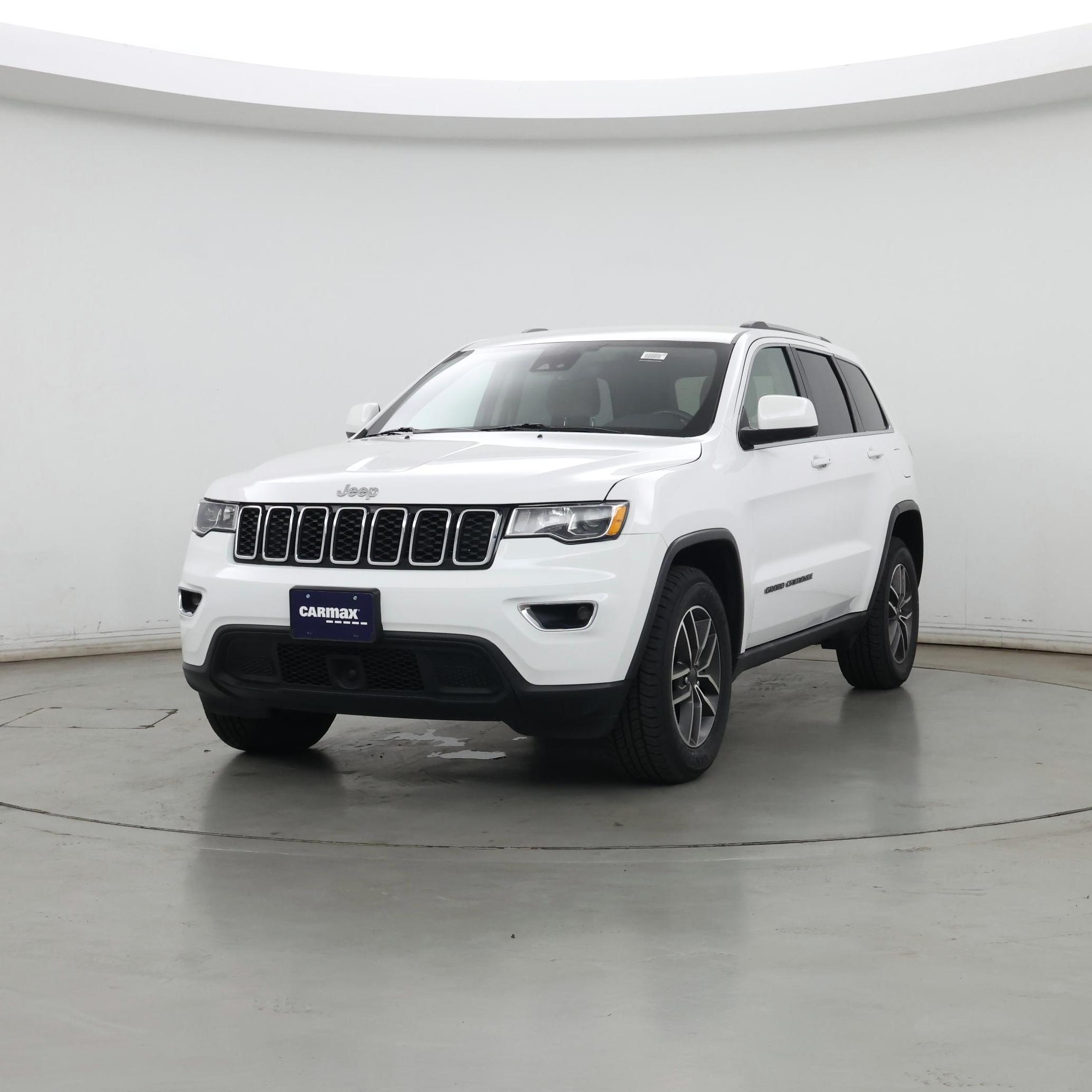 Thumbnail: 2020 Jeep Grand Cherokee - 4