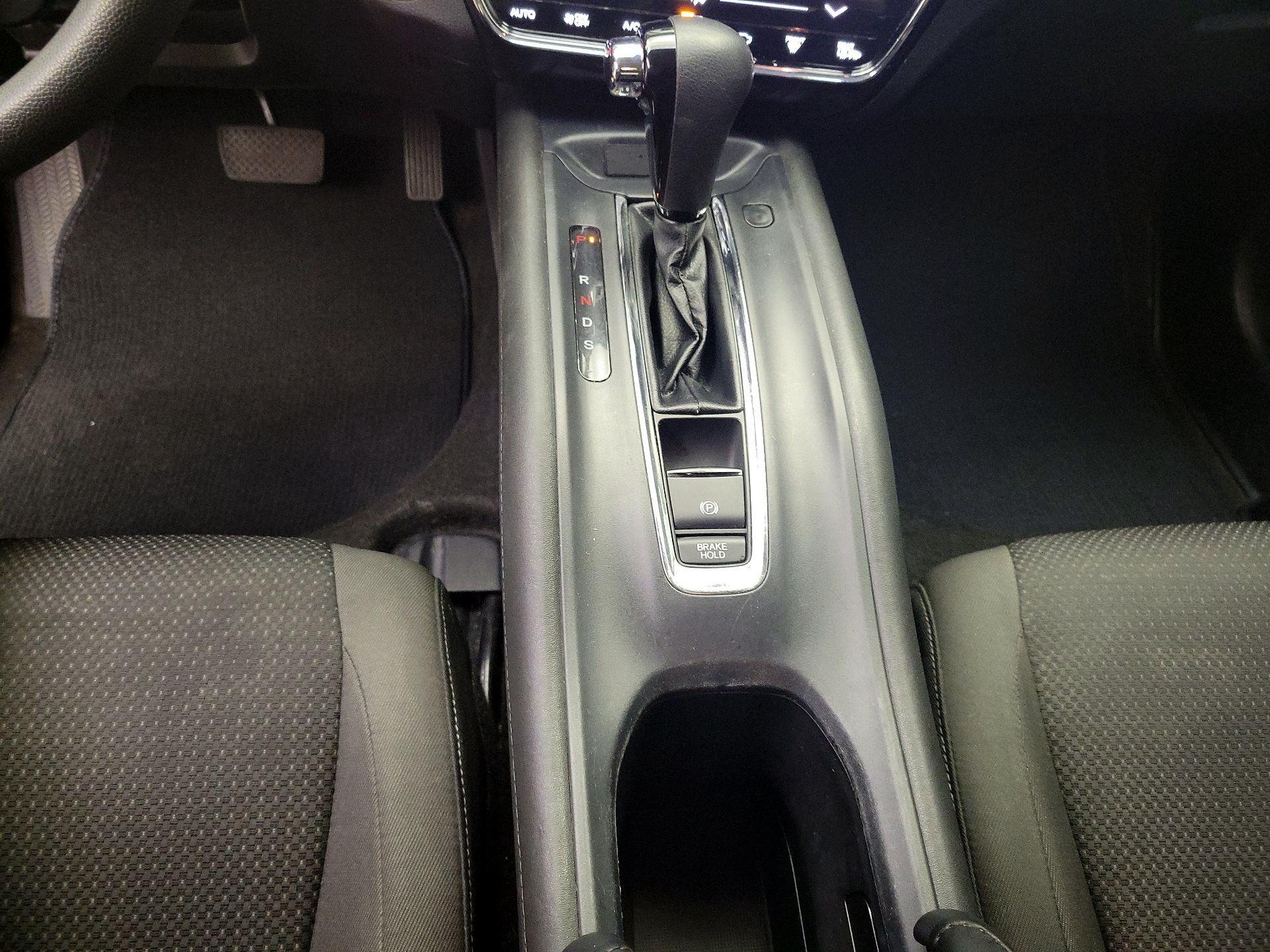 Thumbnail: 2022 Honda HR-V - 17
