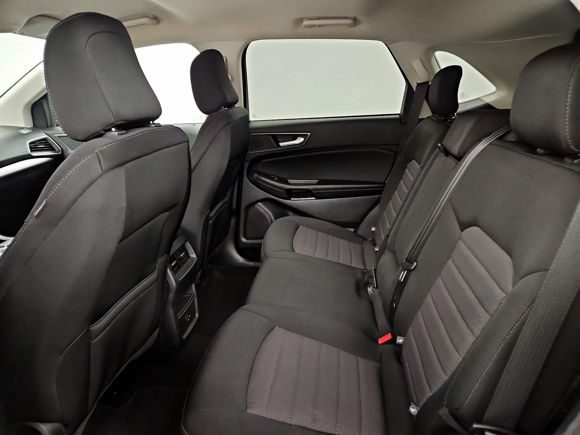 Thumbnail: 2021 Ford Edge - 19