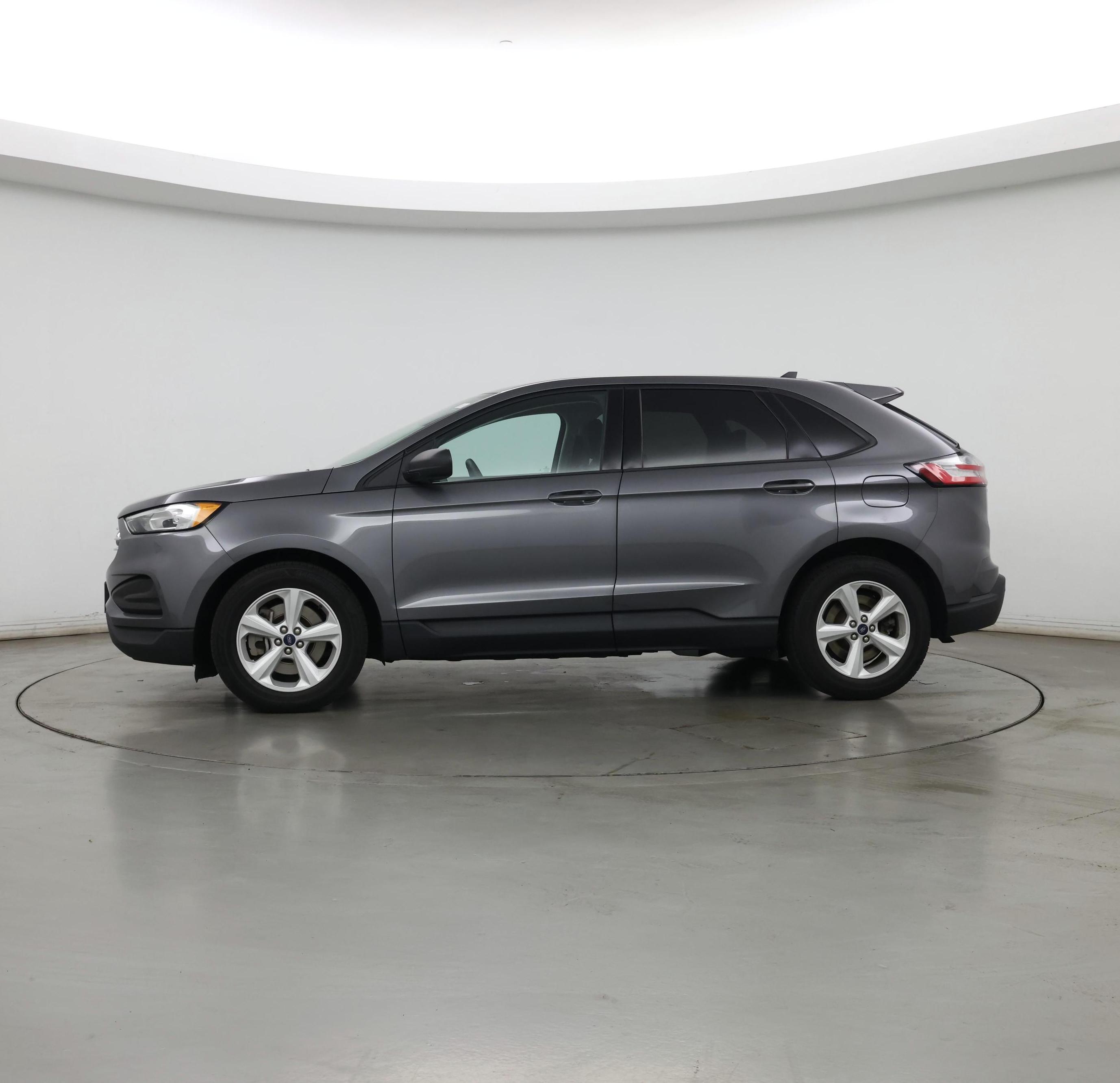 Thumbnail: 2021 Ford Edge - 3
