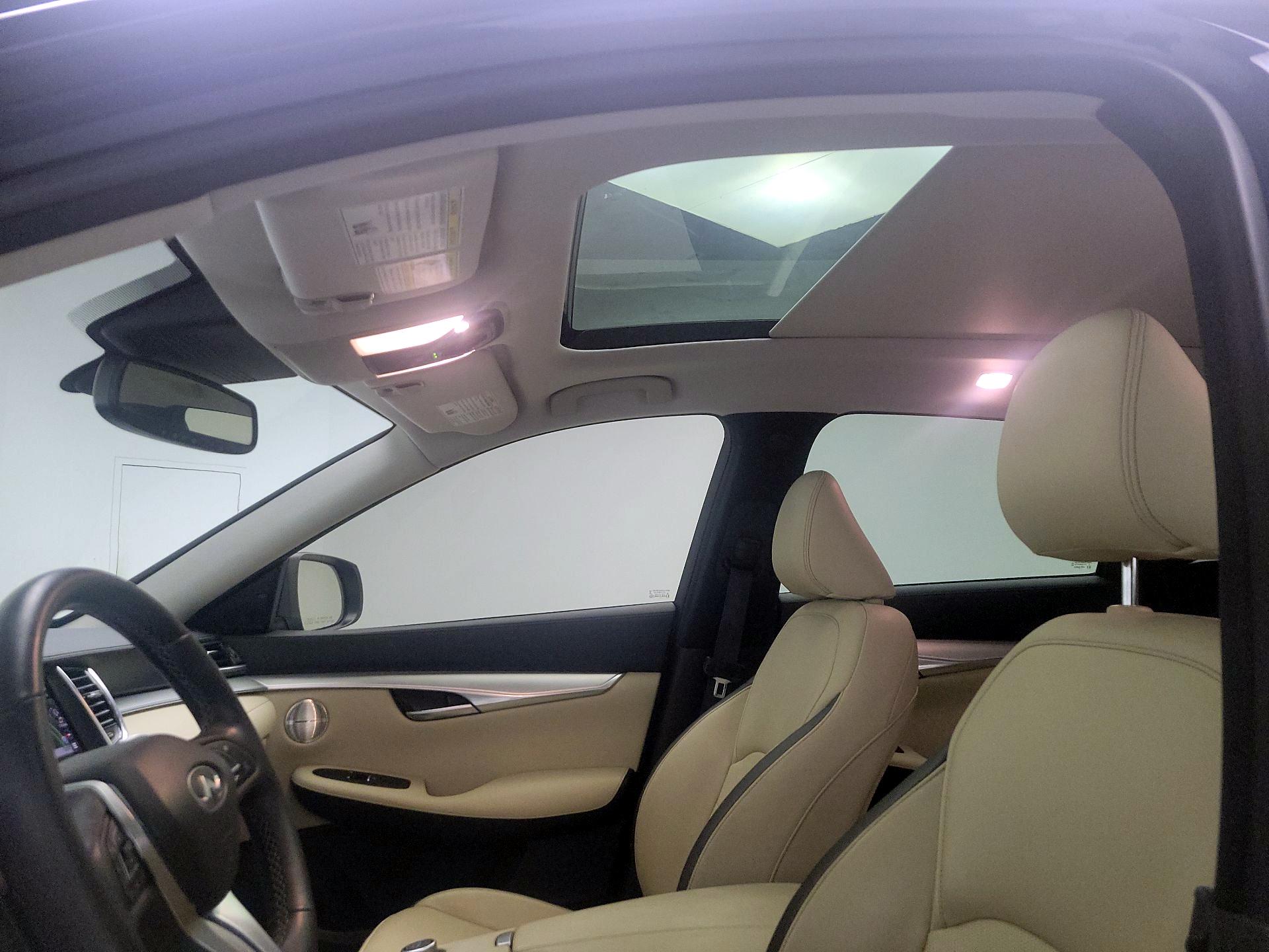 Thumbnail: 2022 INFINITI QX50 - 20