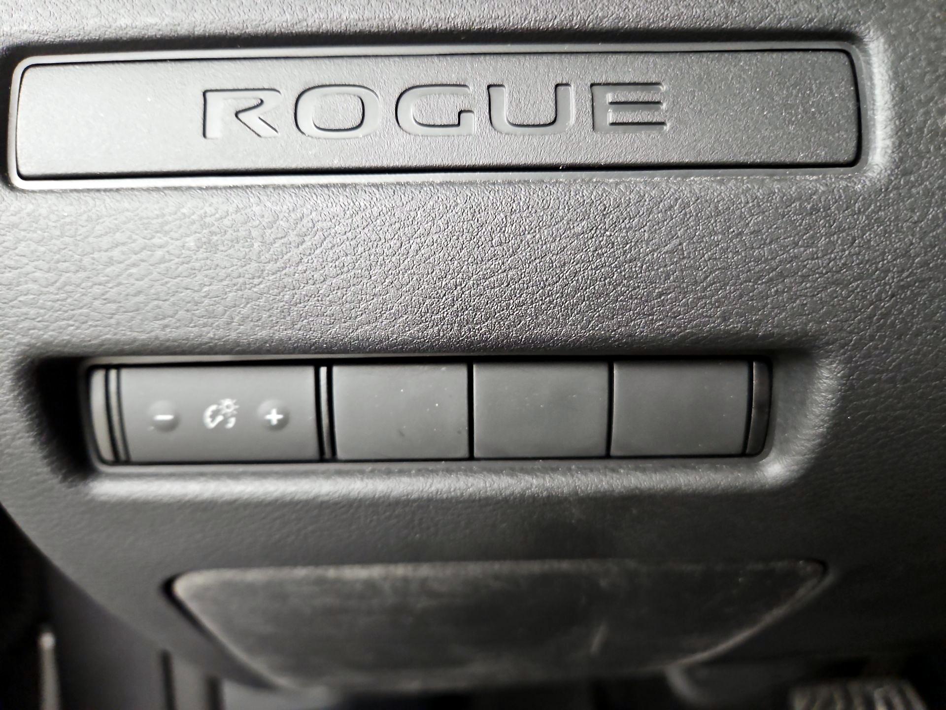 Thumbnail: 2023 Nissan Rogue - 13