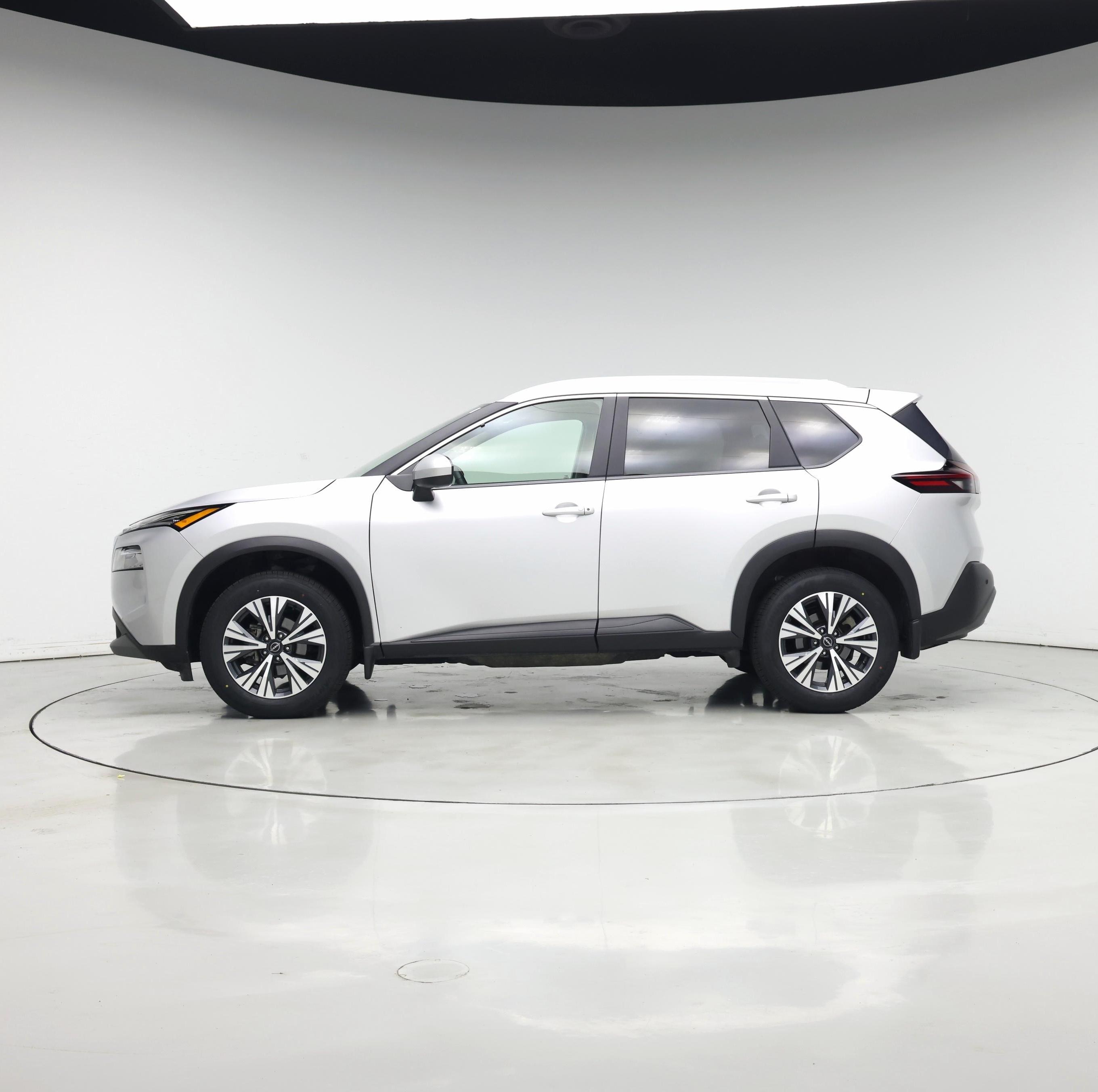 Thumbnail: 2023 Nissan Rogue - 3