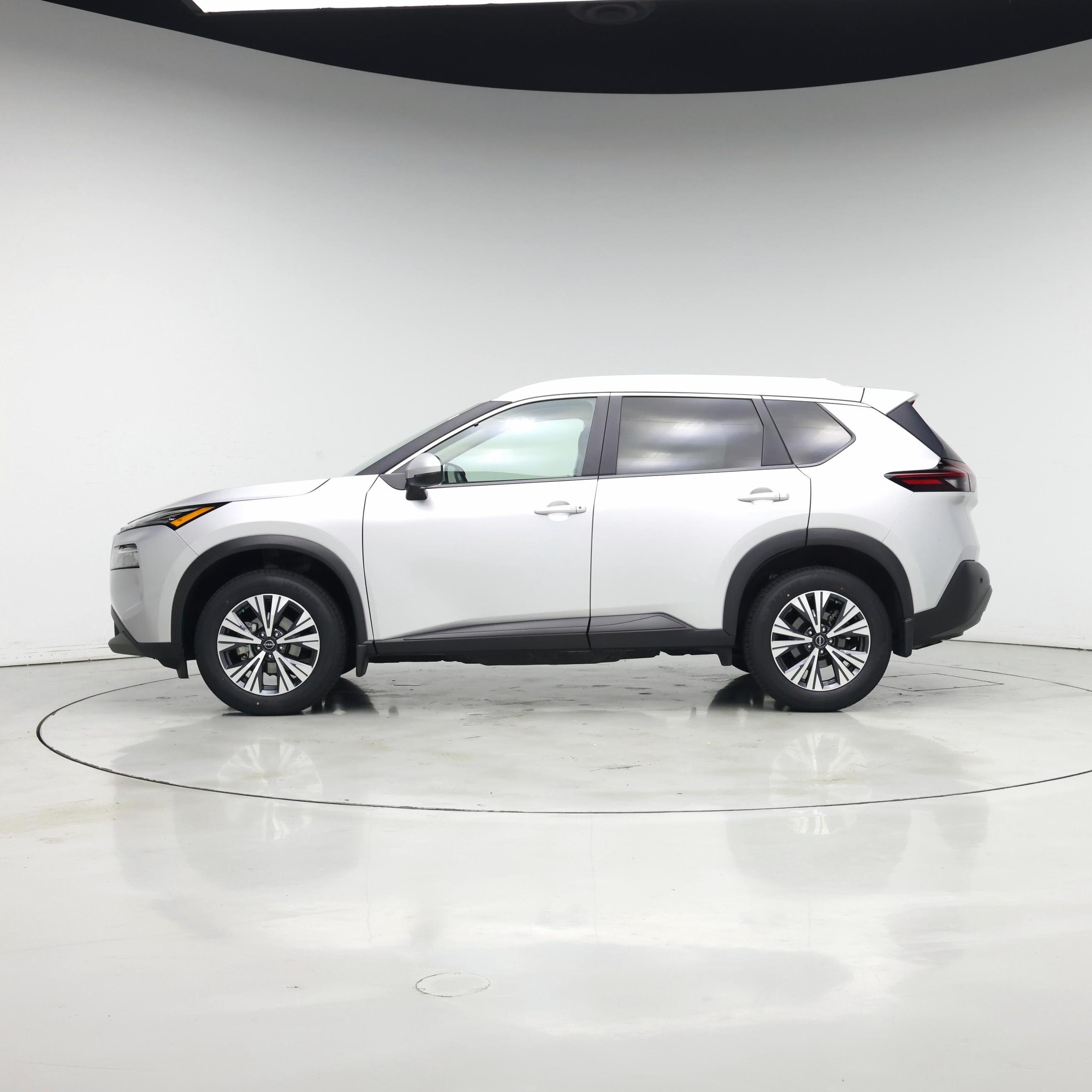 Thumbnail: 2023 Nissan Rogue - 3