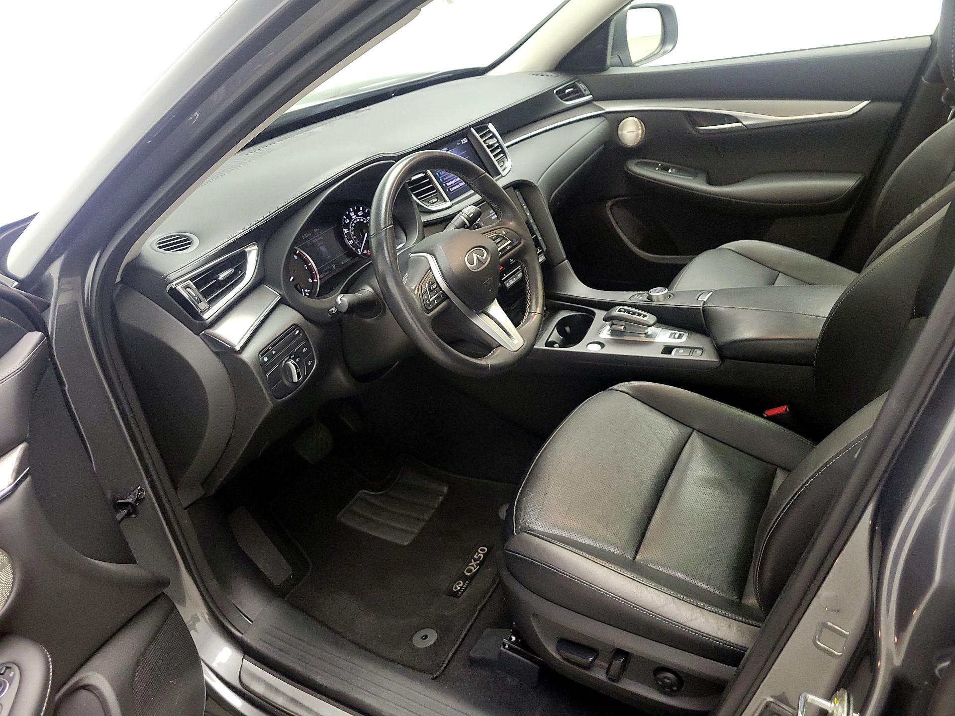 Thumbnail: 2023 INFINITI QX50 - 11