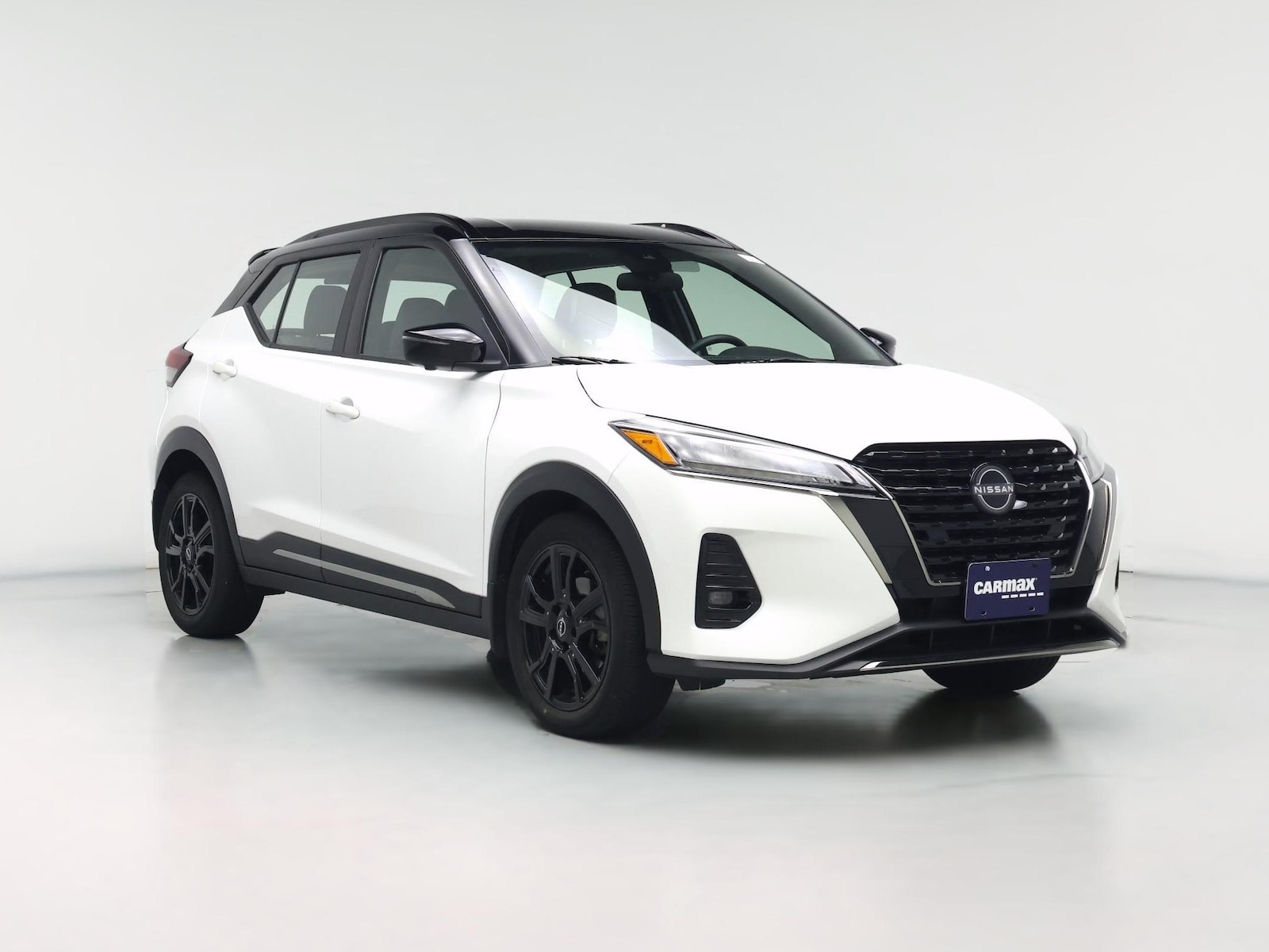 2022 Nissan Kicks