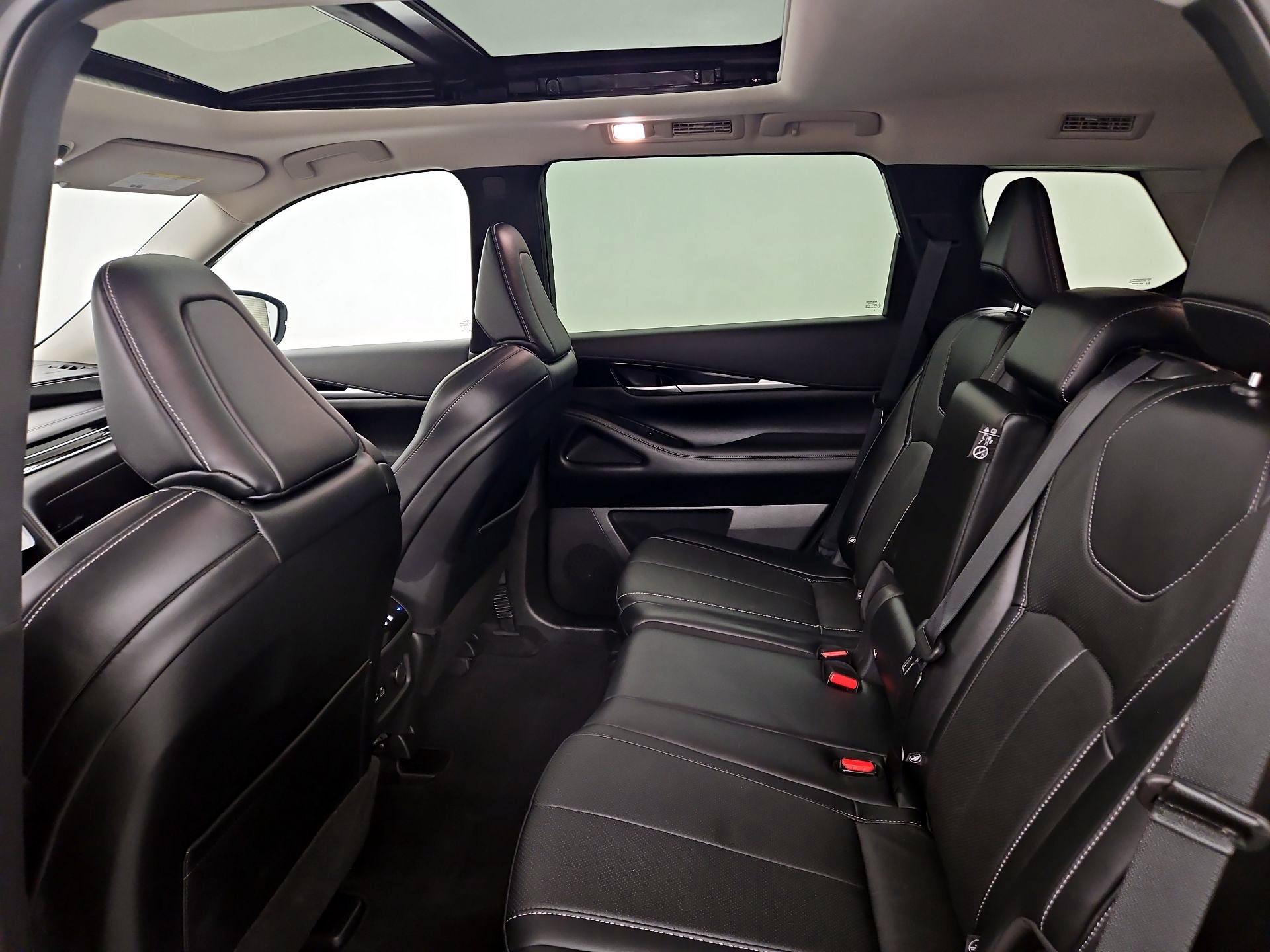 Thumbnail: 2023 INFINITI QX60 - 20
