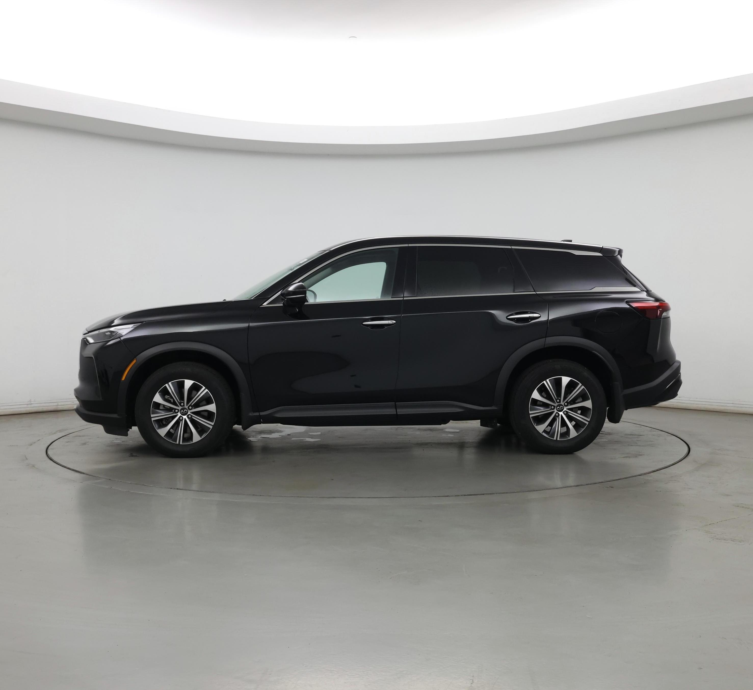 Thumbnail: 2023 INFINITI QX60 - 3