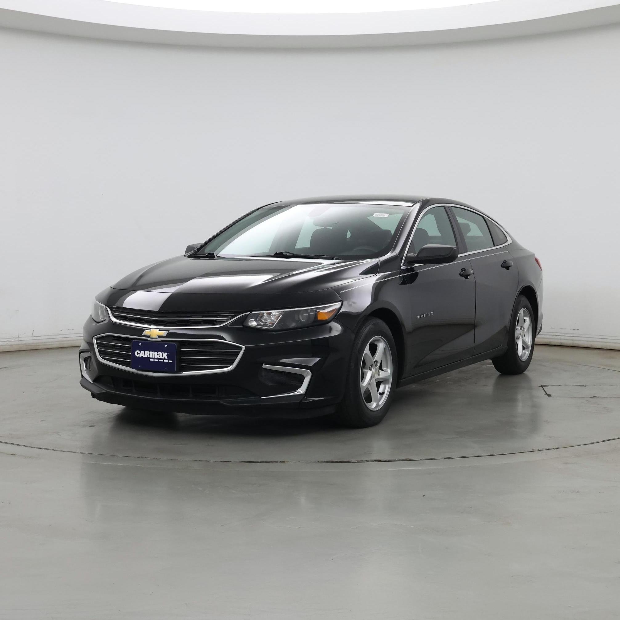 Thumbnail: 2018 Chevrolet Malibu - 4