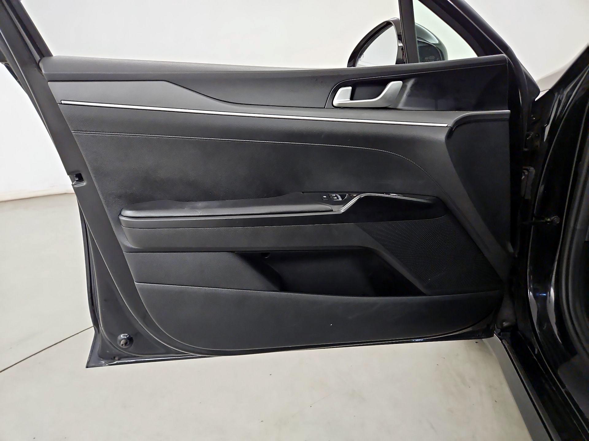 Thumbnail: 2021 Kia K5 - 12