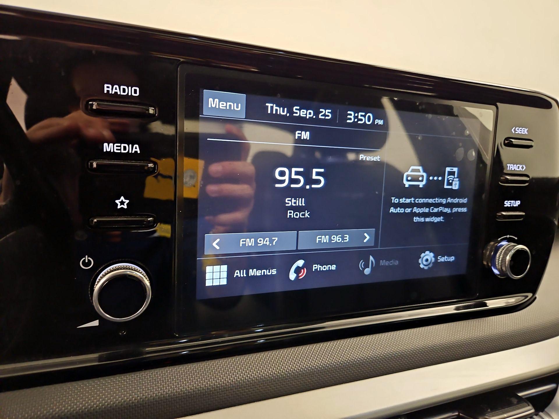 Thumbnail: 2021 Kia K5 - 15