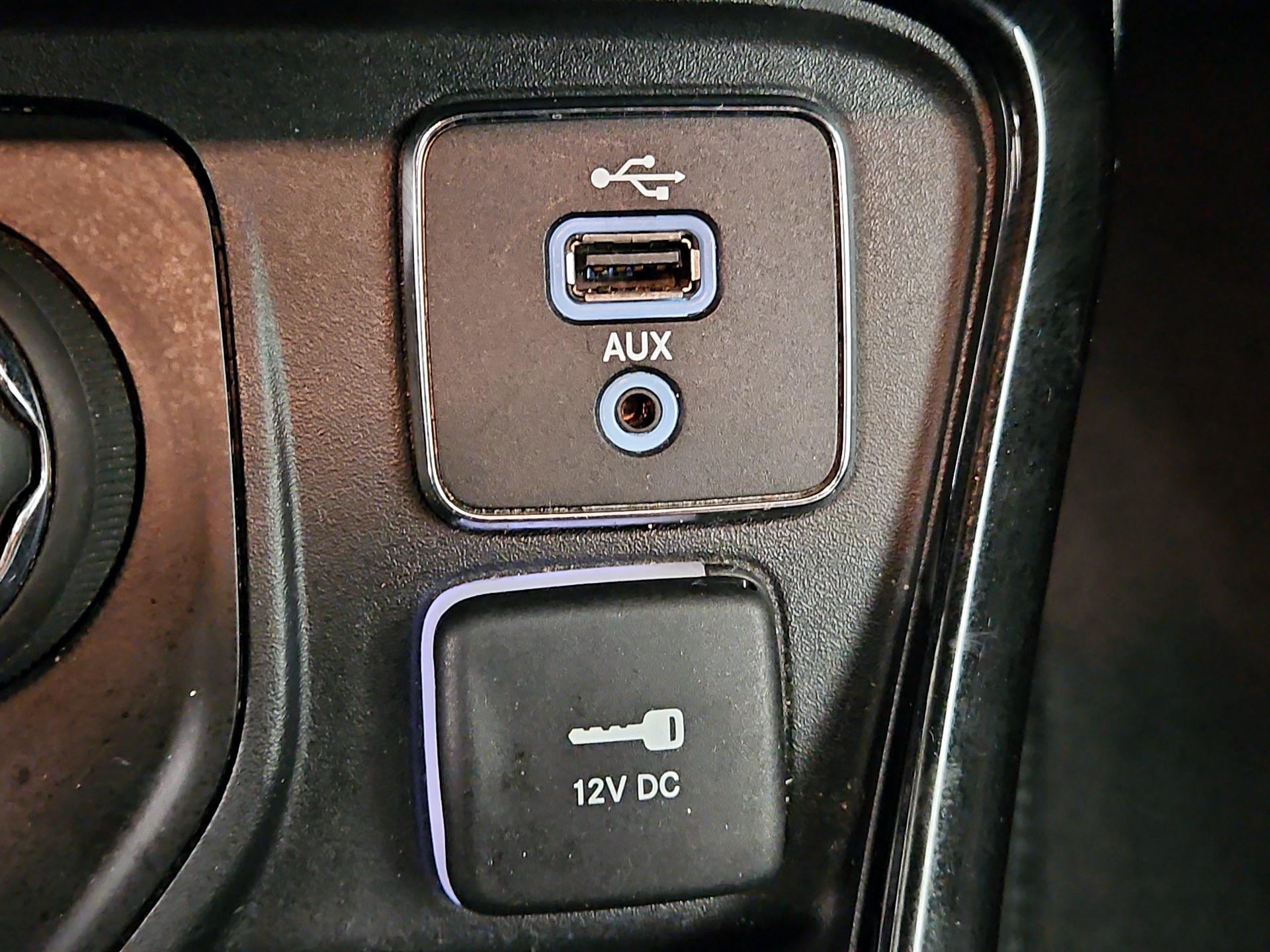 Thumbnail: 2018 Jeep Compass - 18