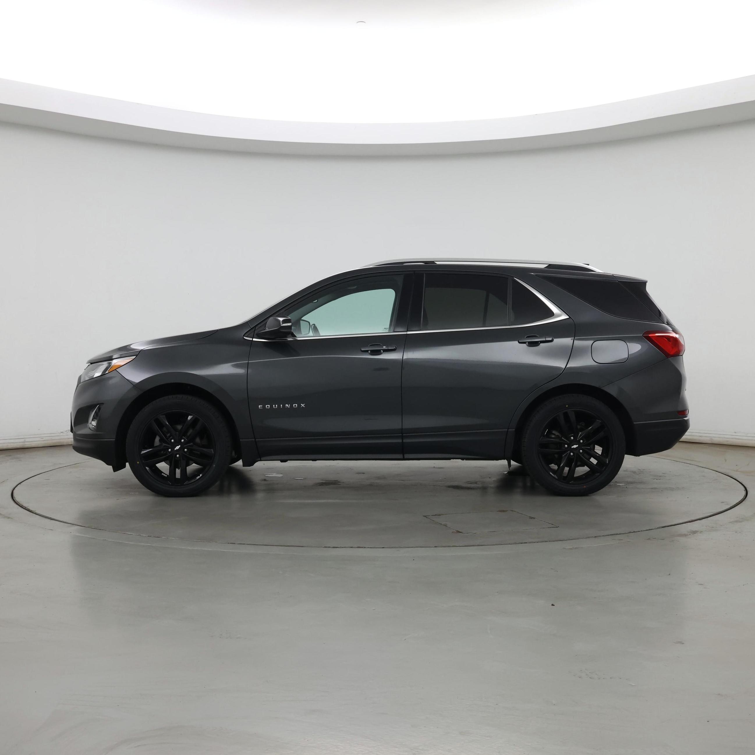 Thumbnail: 2020 Chevrolet Equinox - 3