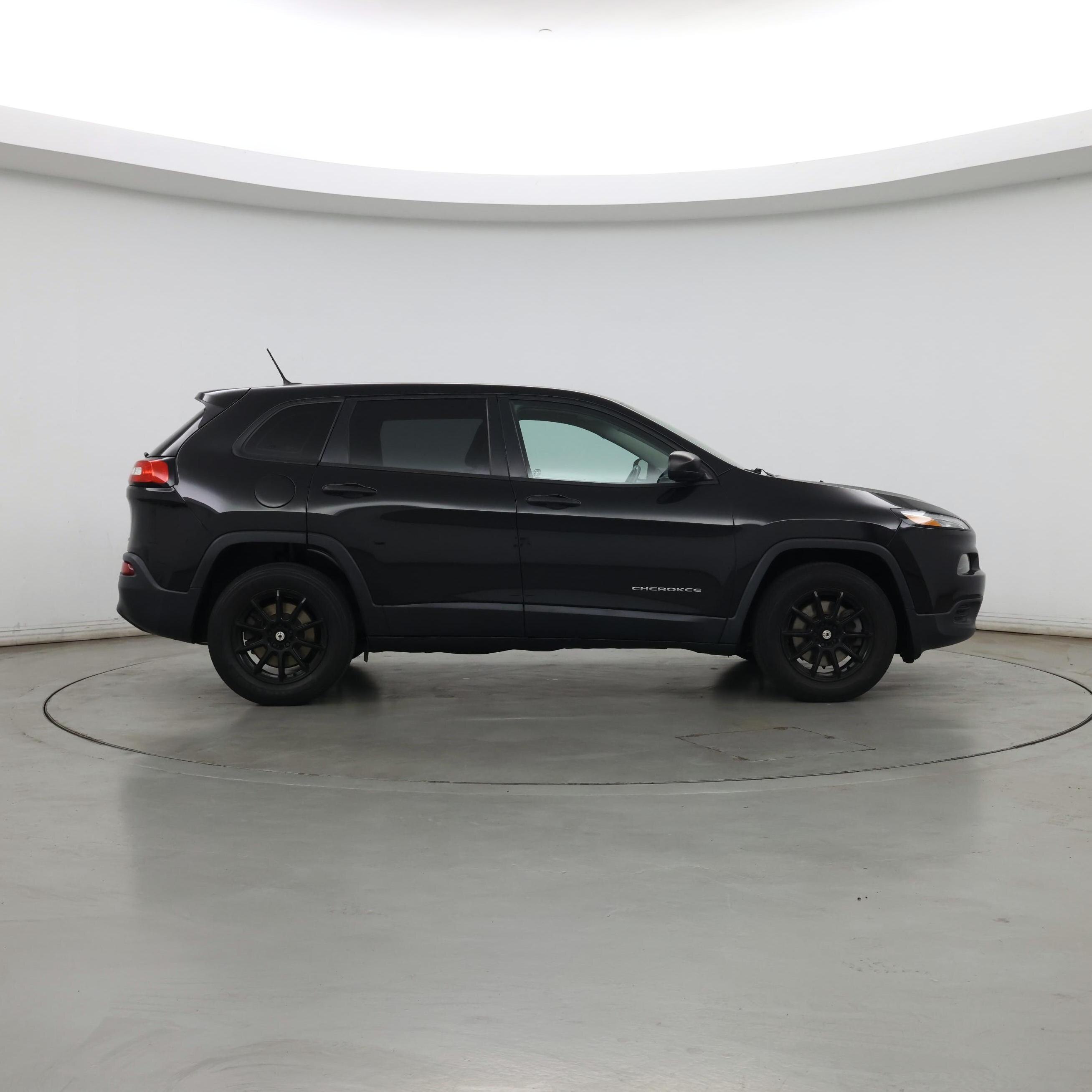 Thumbnail: 2016 Jeep Cherokee - 7