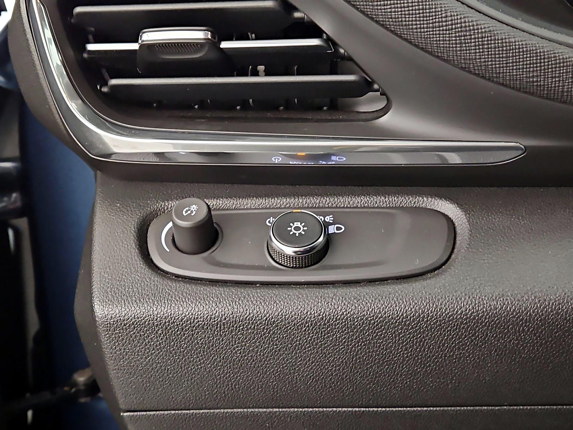 Thumbnail: 2024 Buick Envista - 13