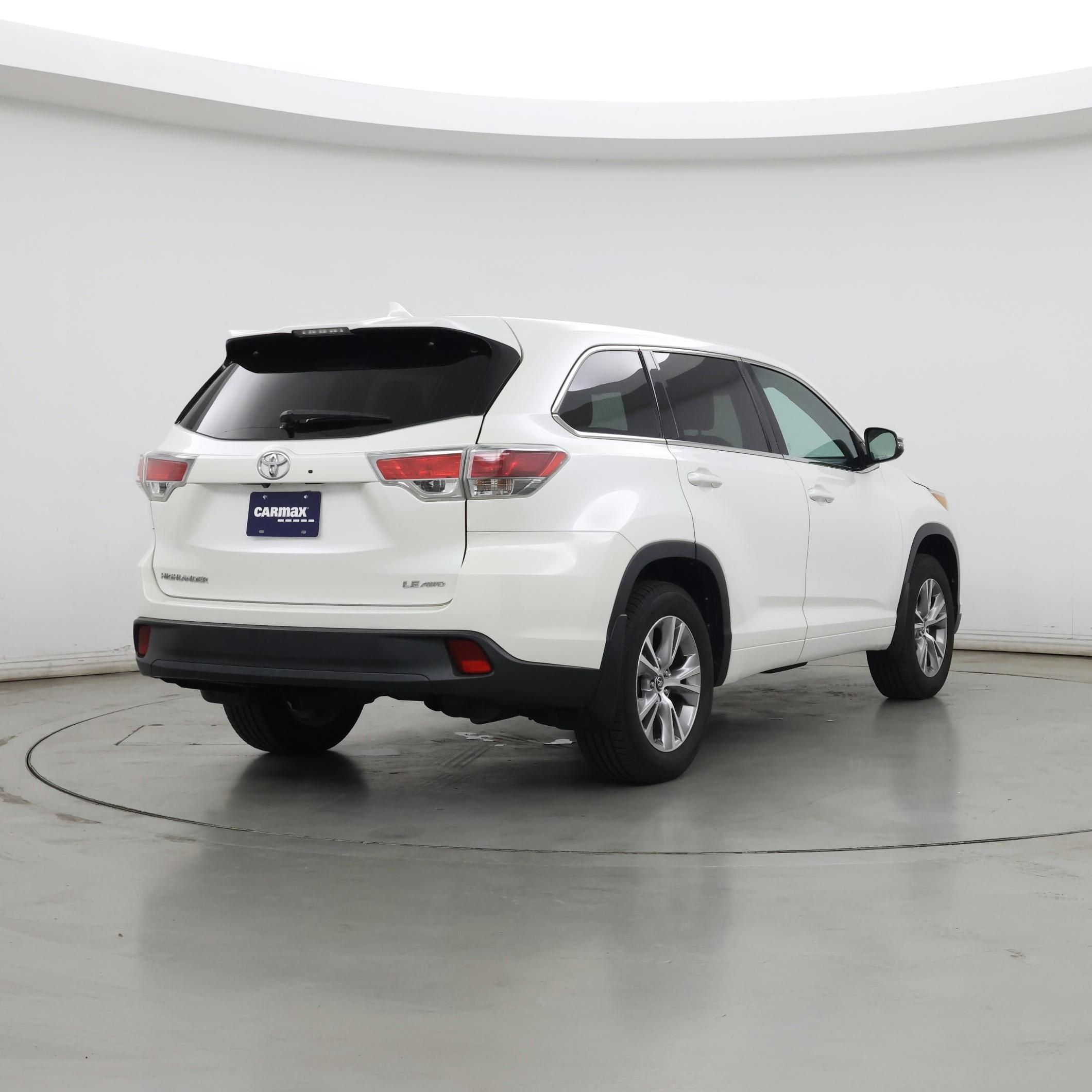 Thumbnail: 2016 Toyota Highlander - 8