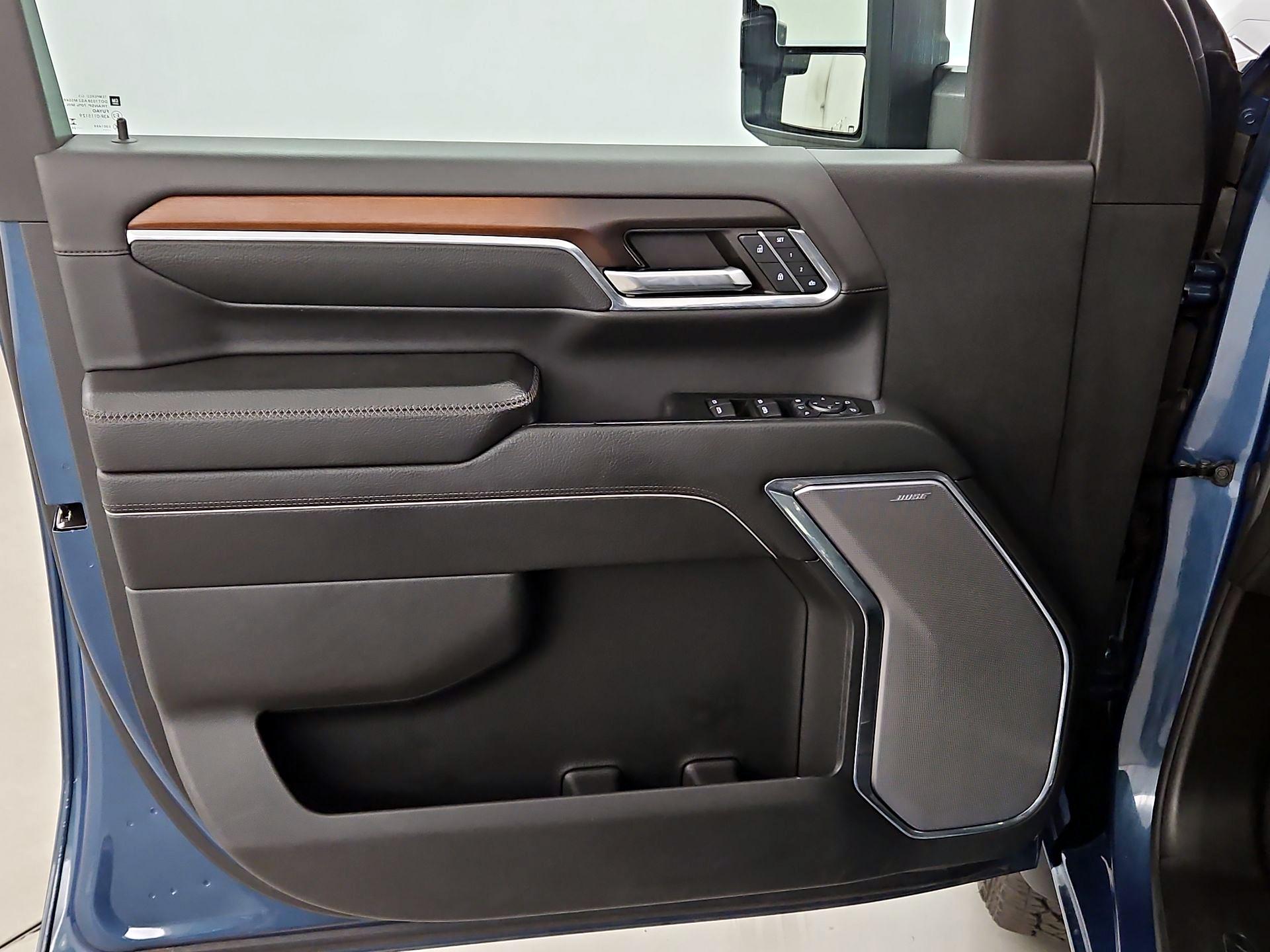Thumbnail: 2024 GMC Sierra 2500 - 12