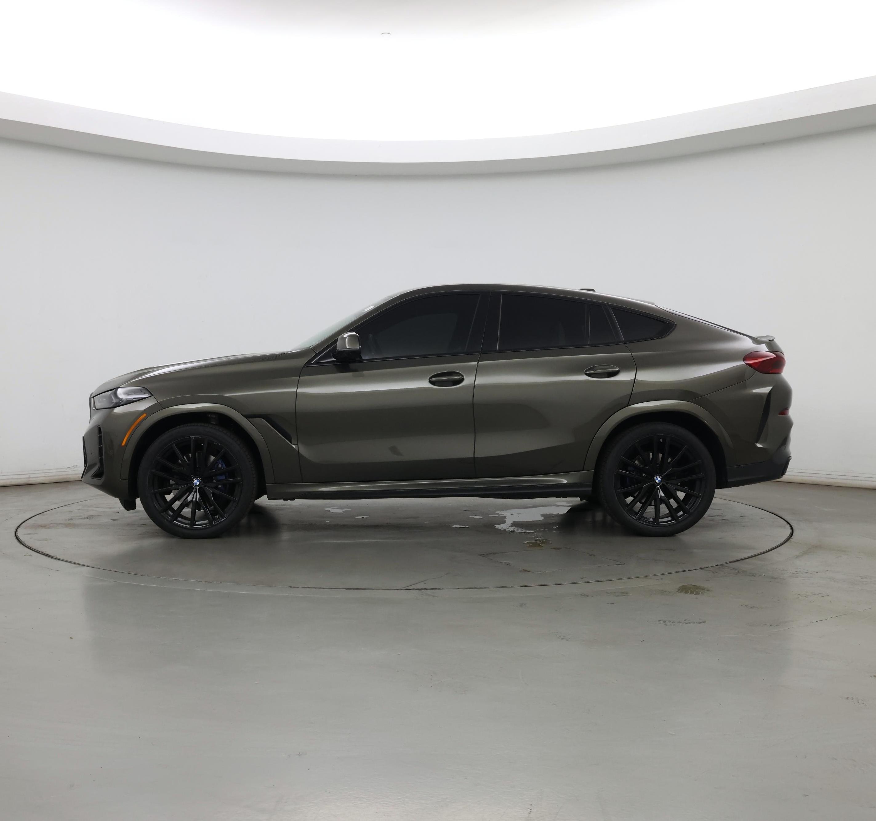 Thumbnail: 2024 BMW X6 - 3