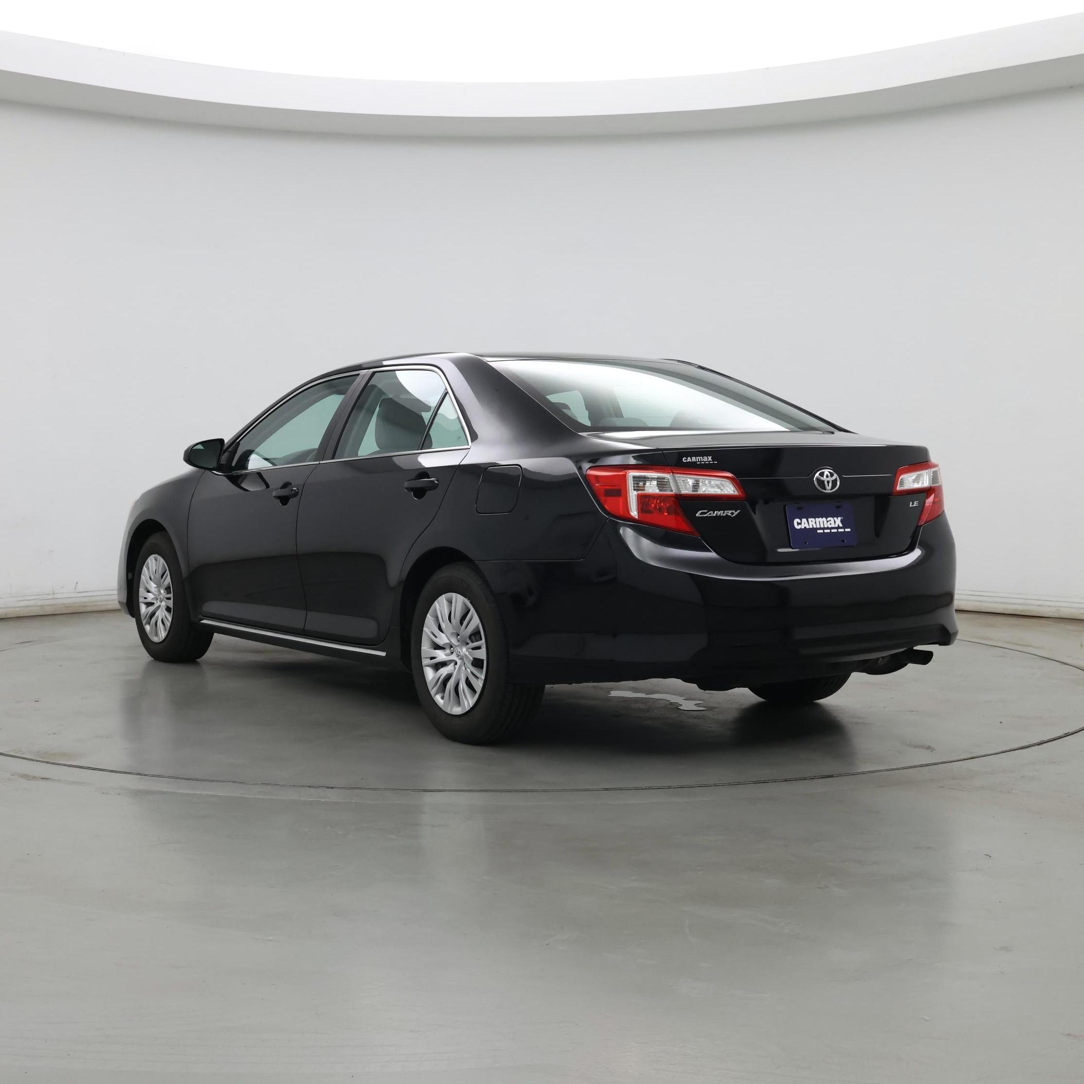Thumbnail: 2014 Toyota Camry - 2