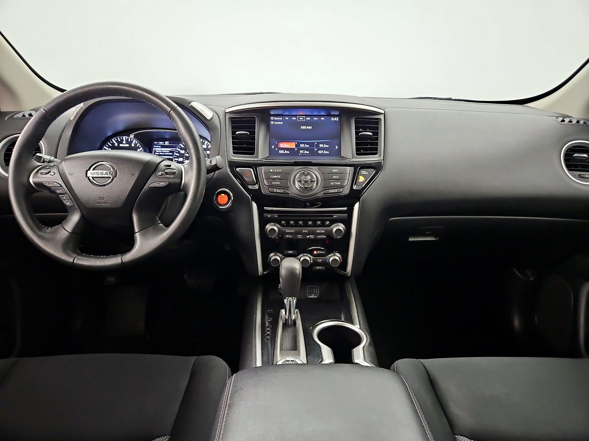 Thumbnail: 2019 Nissan Pathfinder - 9