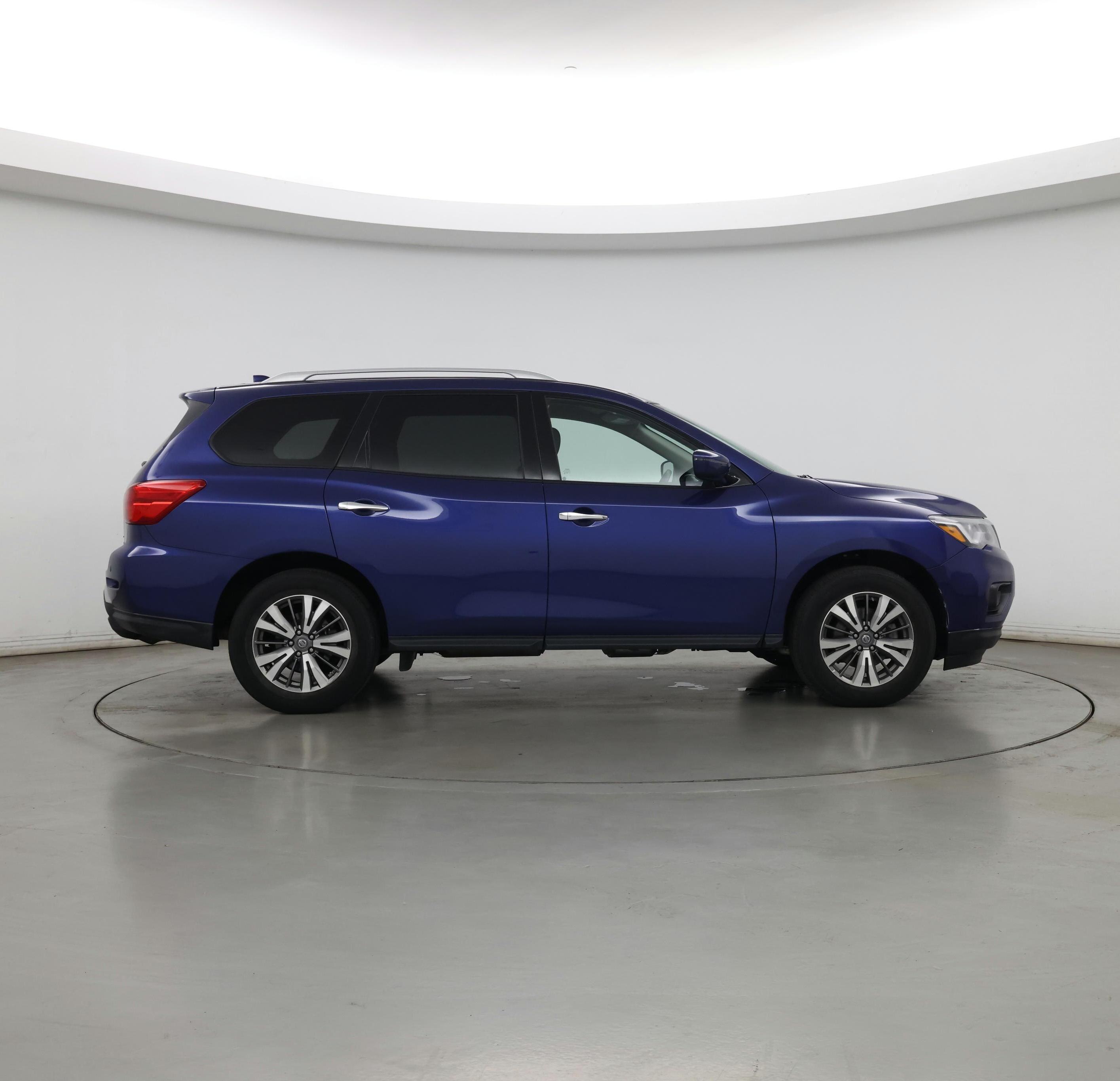 Thumbnail: 2019 Nissan Pathfinder - 7