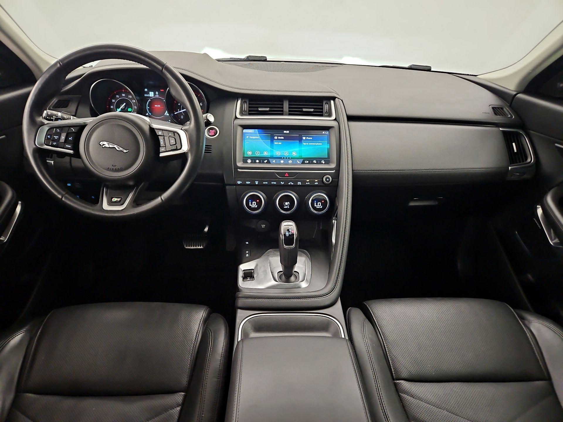 Thumbnail: 2019 Jaguar E-Pace - 9