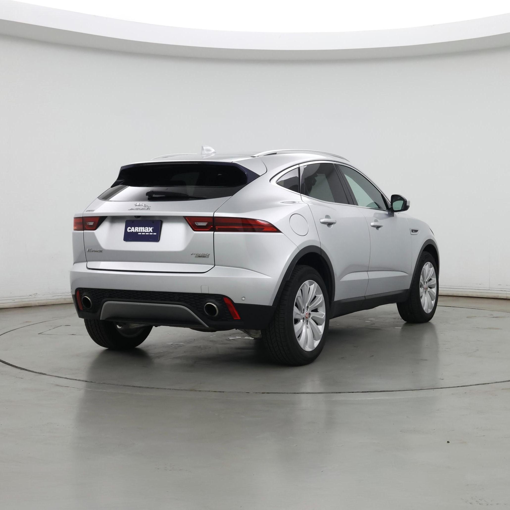 Thumbnail: 2019 Jaguar E-Pace - 8