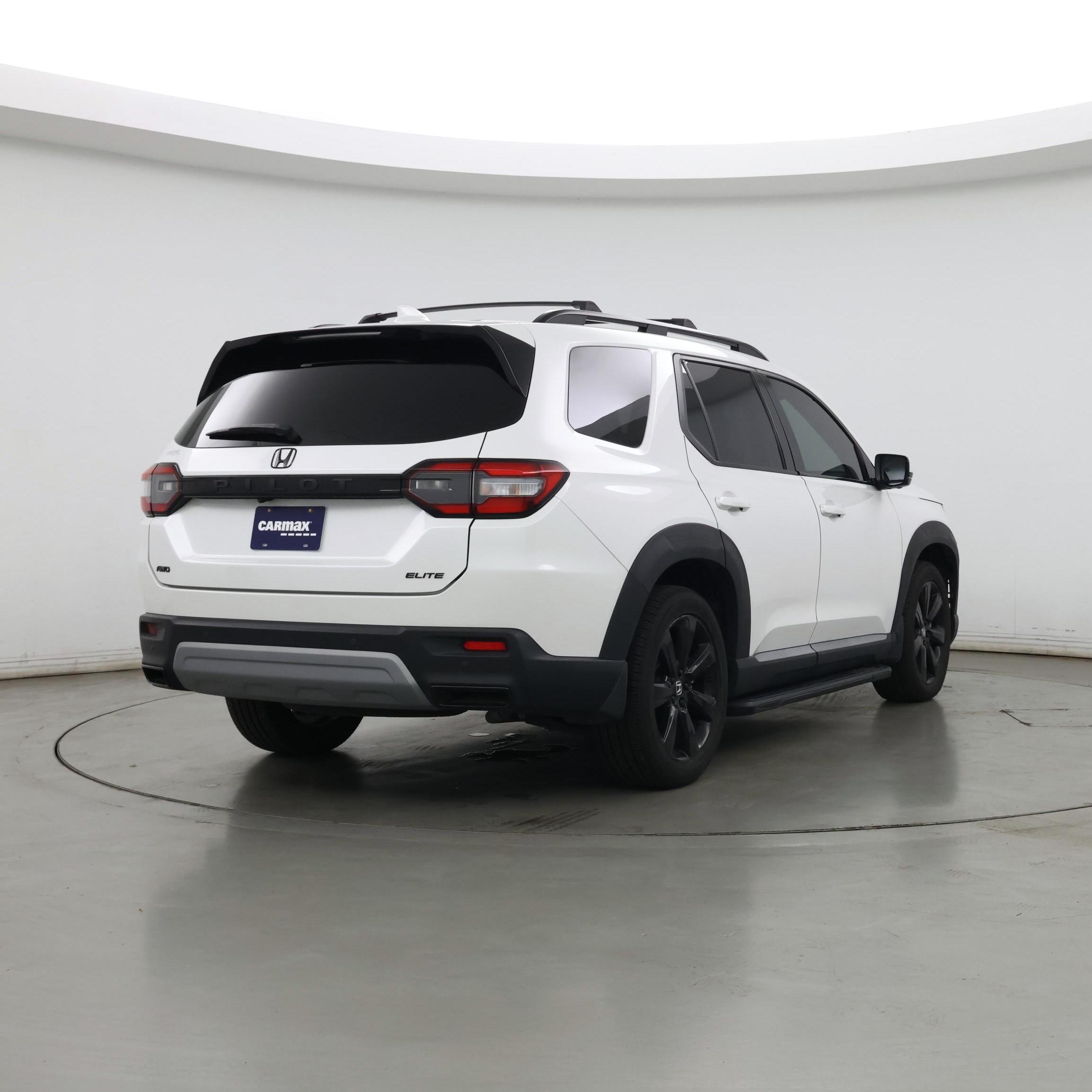 Thumbnail: 2023 Honda Pilot - 8