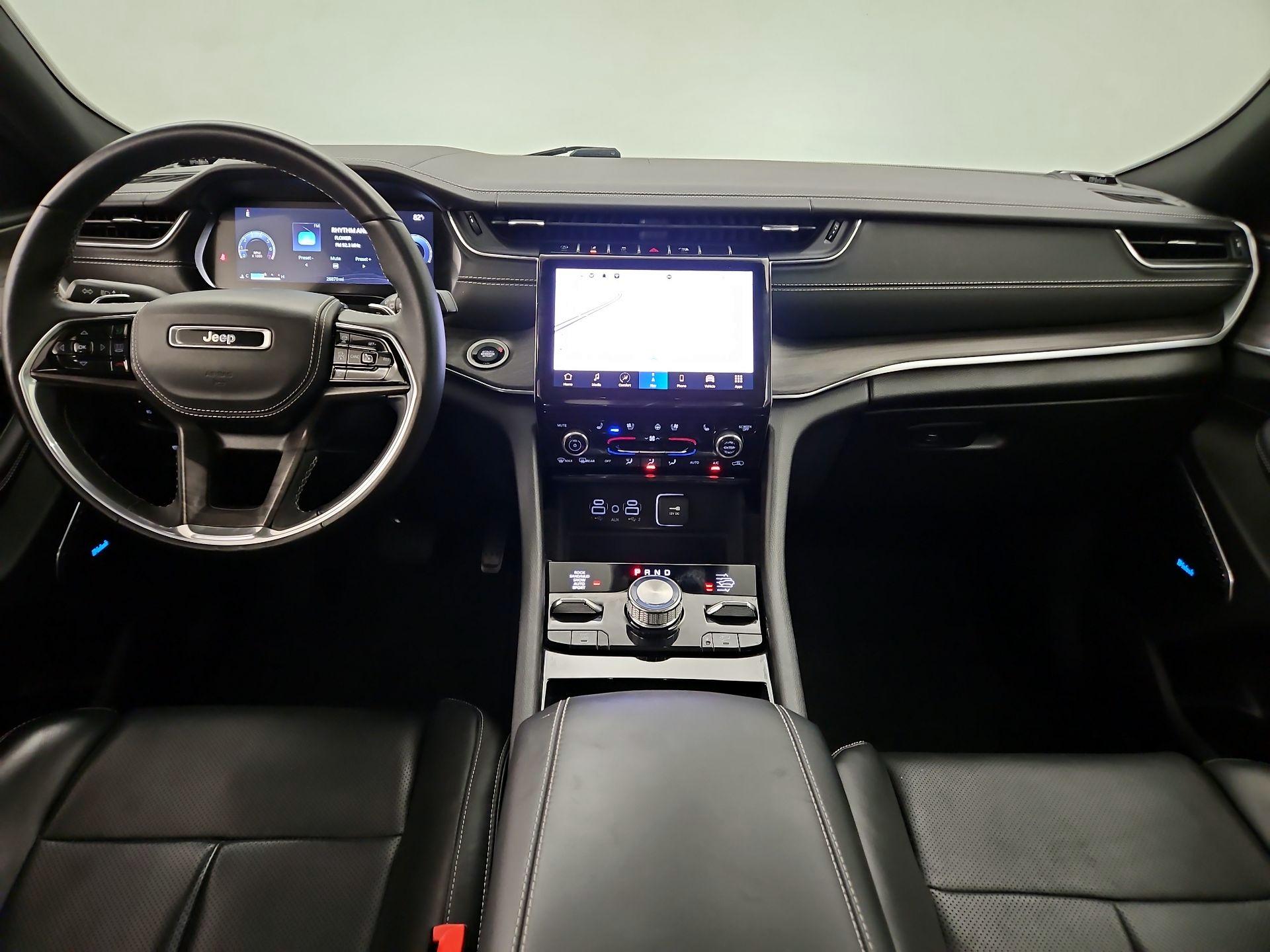 Thumbnail: 2022 Jeep Grand Cherokee - 9