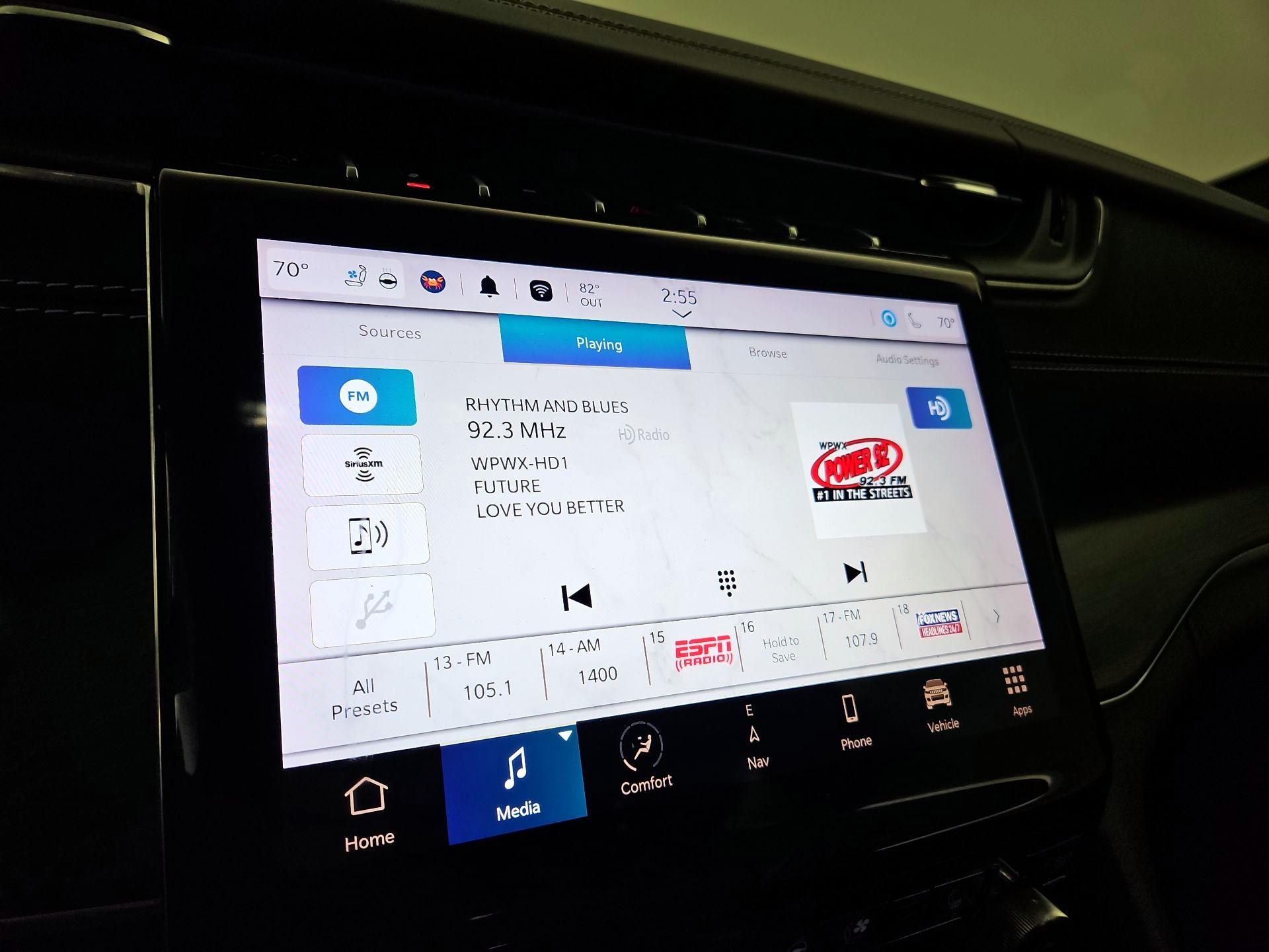 Thumbnail: 2022 Jeep Grand Cherokee - 16