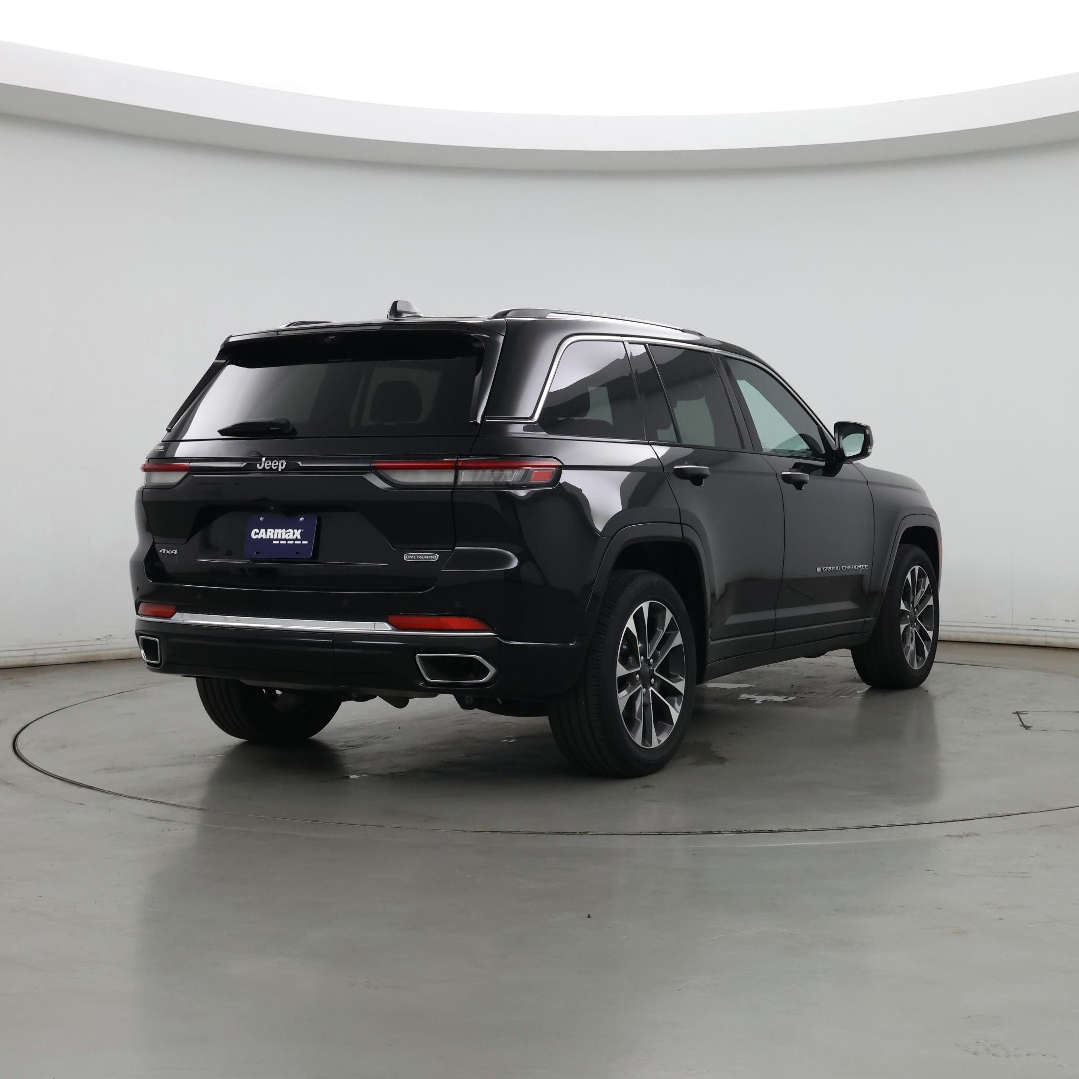 Thumbnail: 2022 Jeep Grand Cherokee - 8