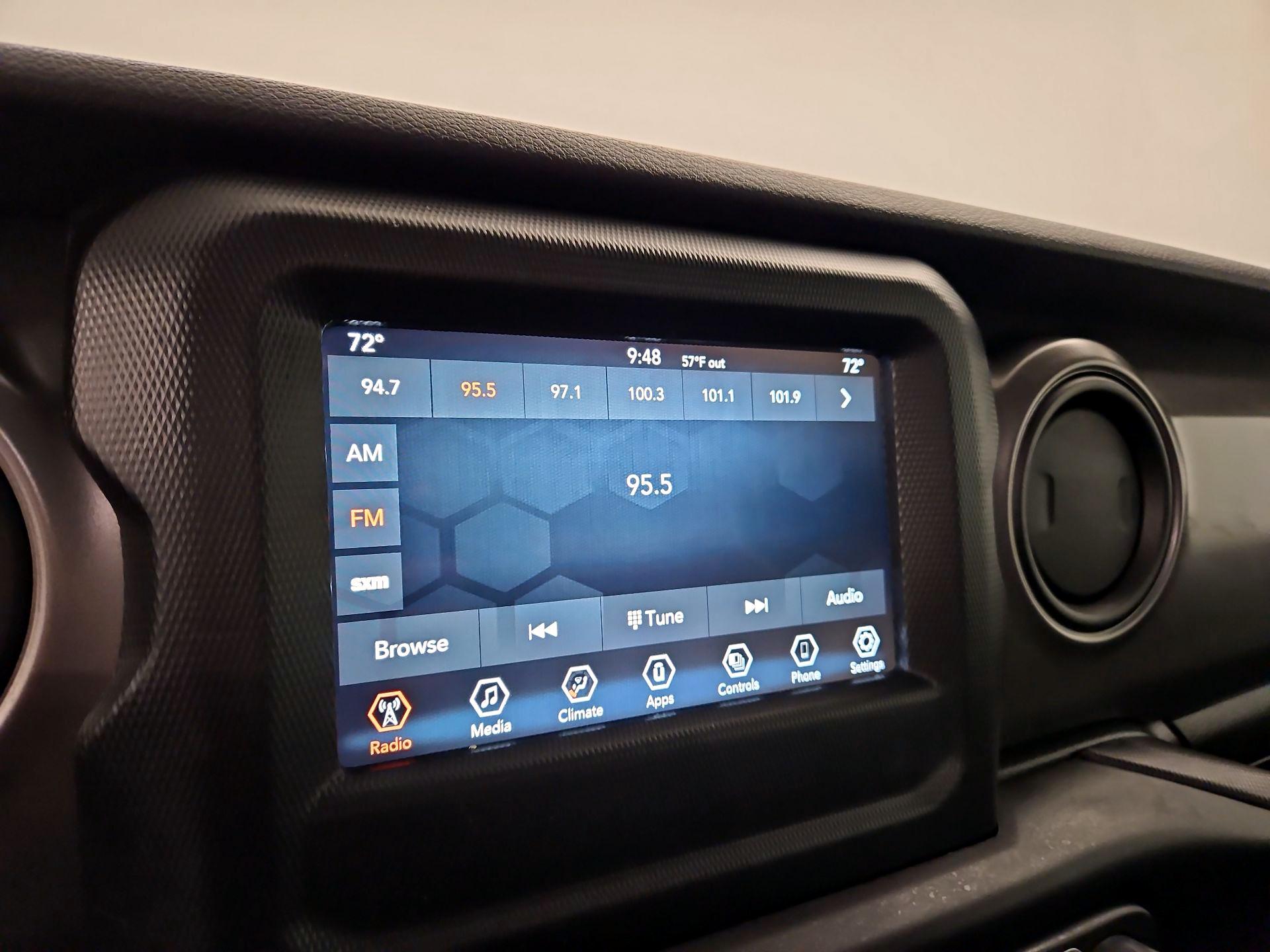 Thumbnail: 2021 Jeep Wrangler - 15