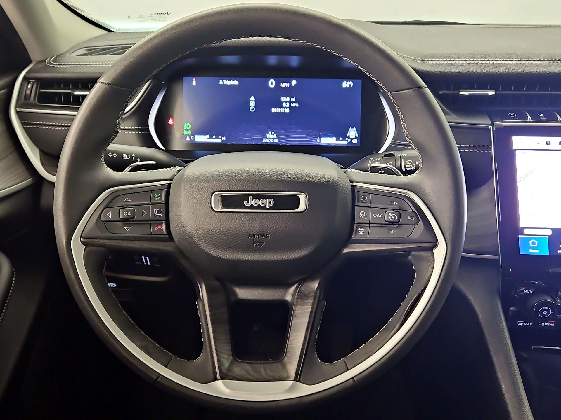 Thumbnail: 2023 Jeep Grand Cherokee L - 10