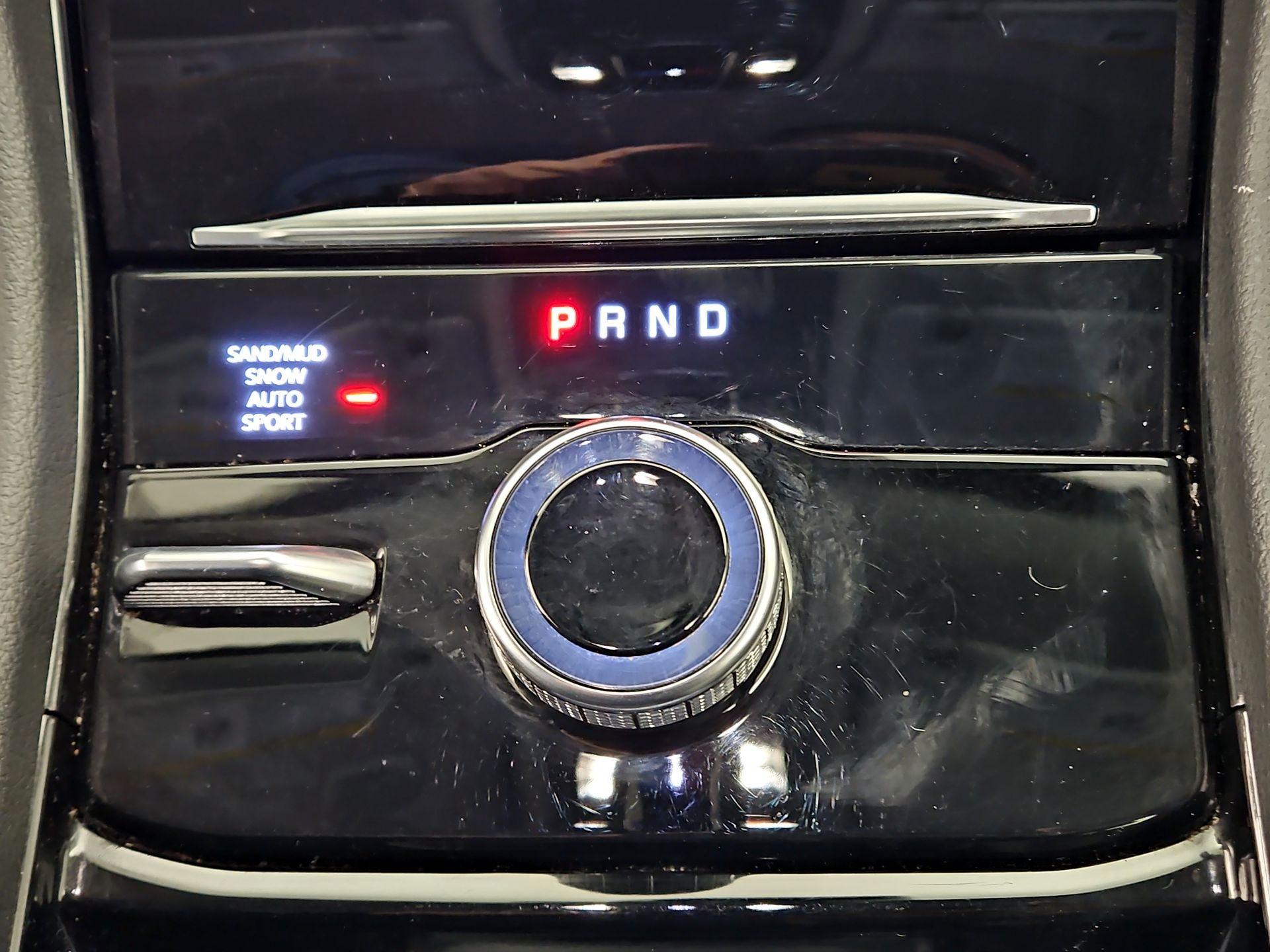 Thumbnail: 2023 Jeep Grand Cherokee L - 18