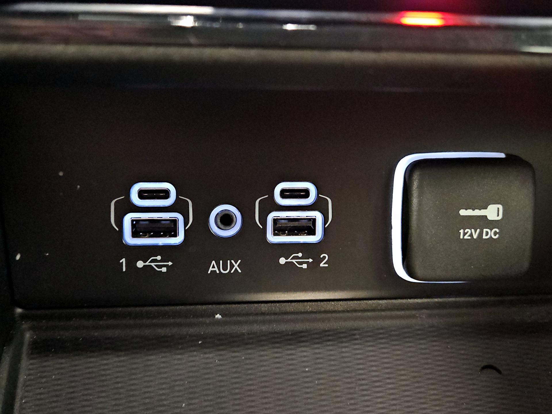 Thumbnail: 2023 Jeep Grand Cherokee L - 19