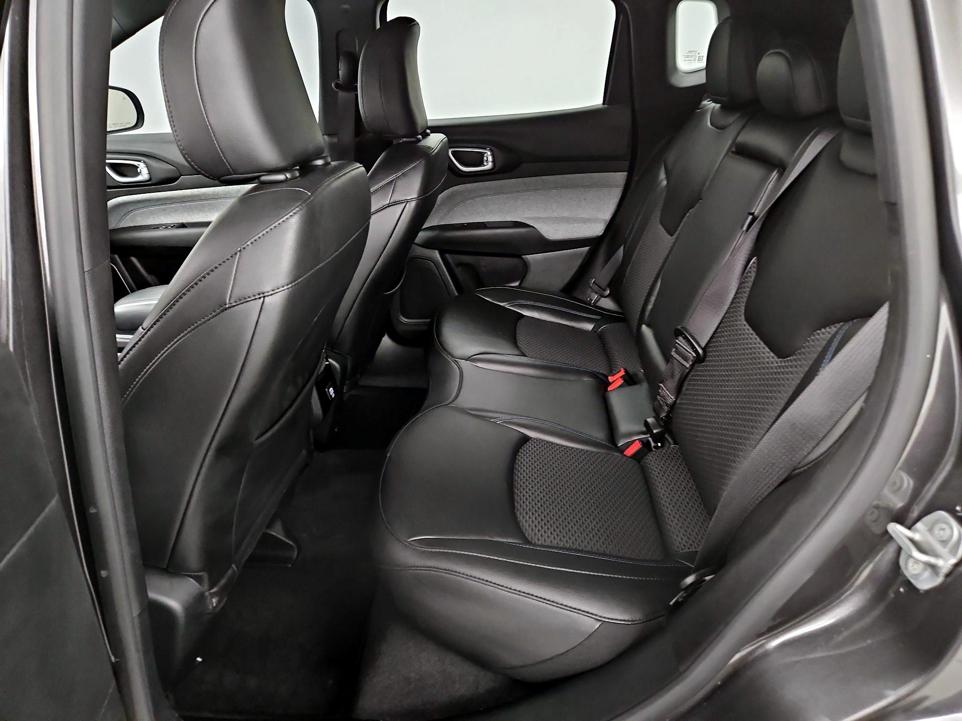 Thumbnail: 2023 Jeep Compass - 19