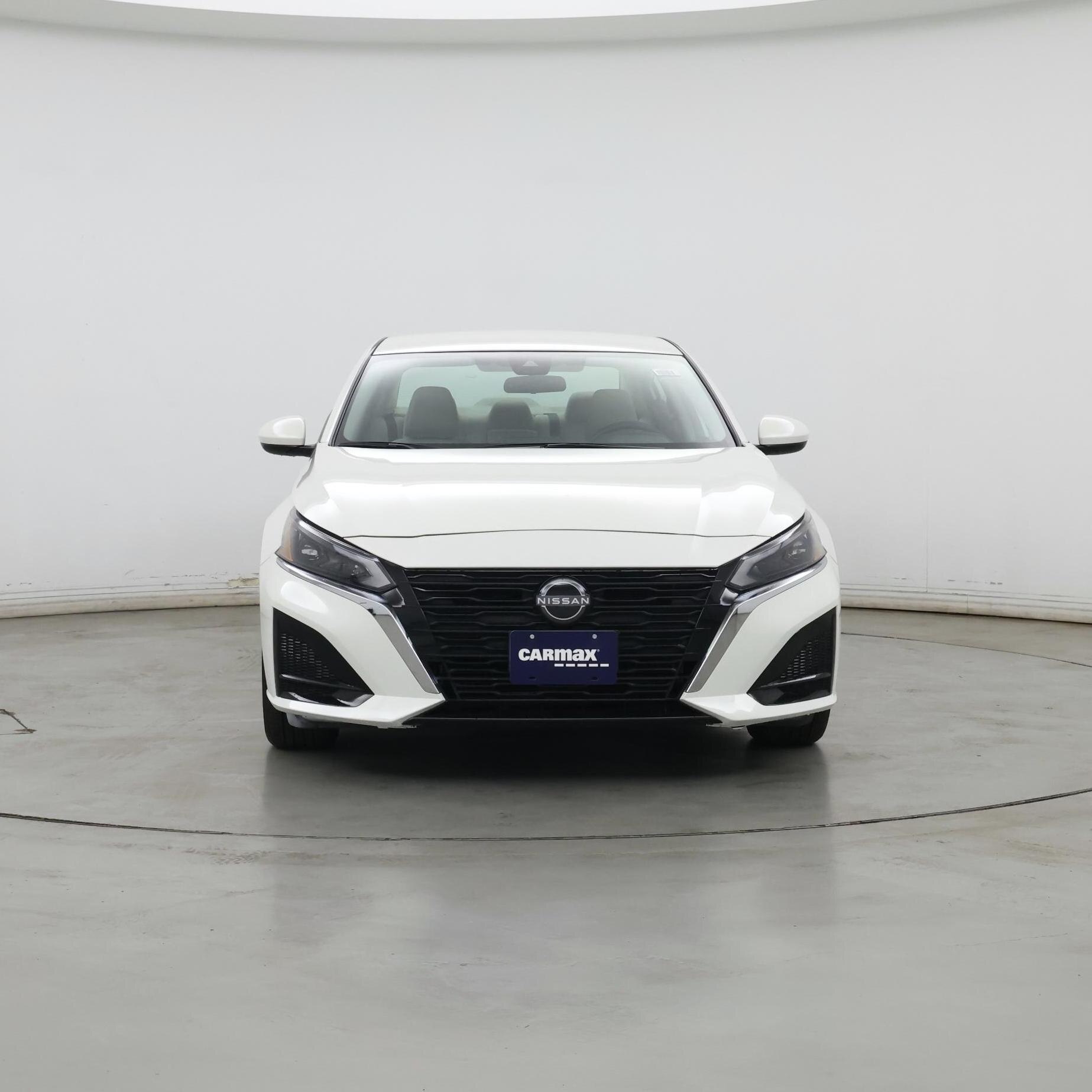 Thumbnail: 2023 Nissan Altima - 5