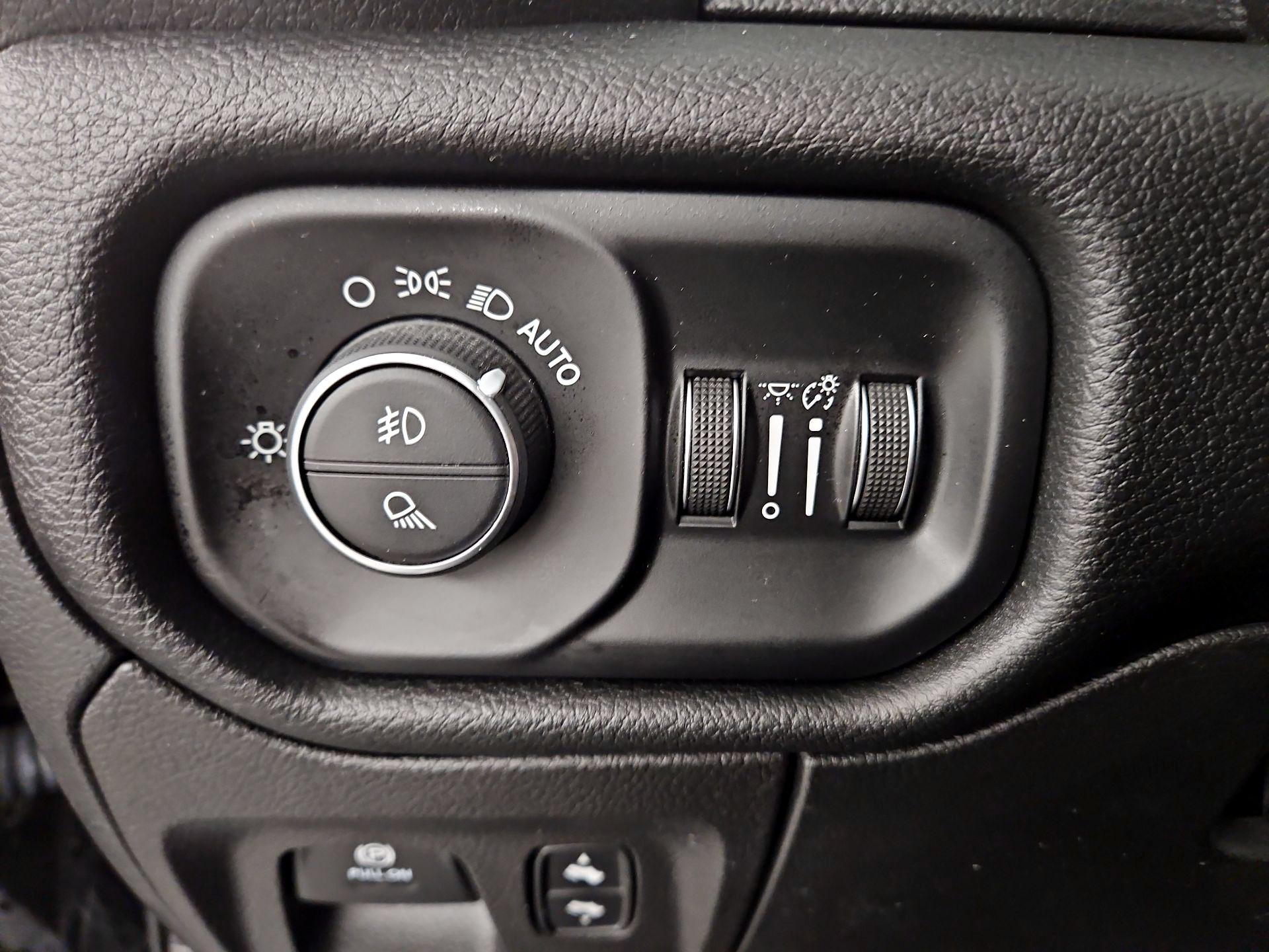 Thumbnail: 2022 RAM 1500 - 13