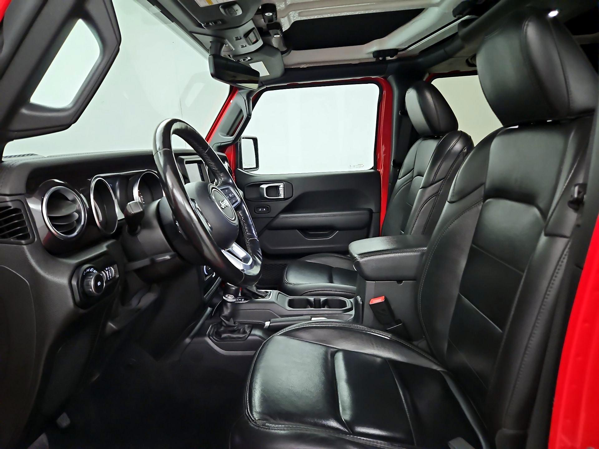 Thumbnail: 2021 Jeep Wrangler - 11