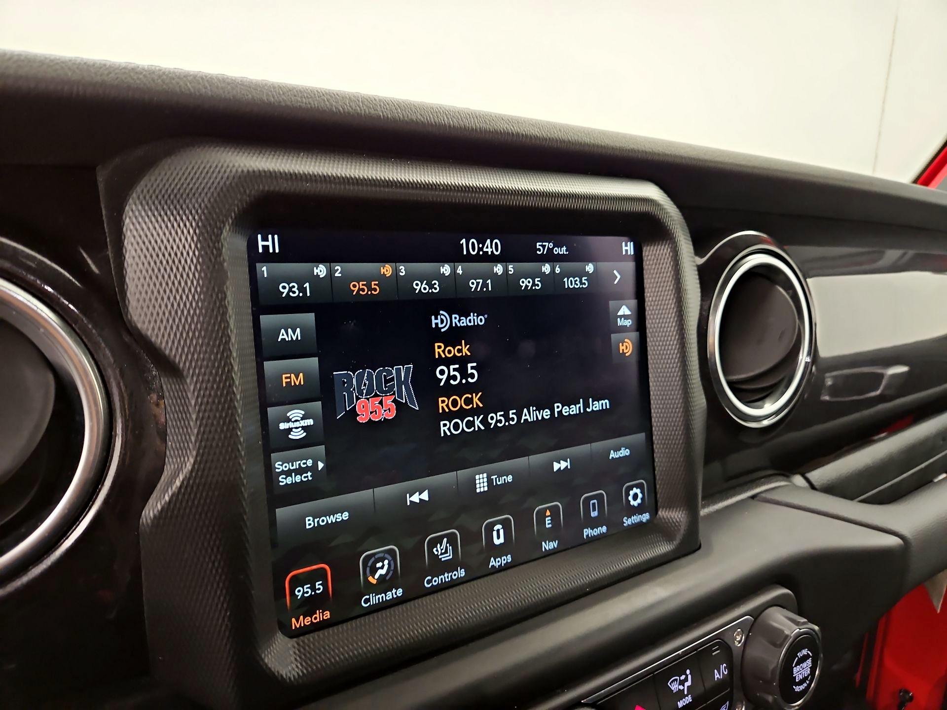 Thumbnail: 2021 Jeep Wrangler - 16