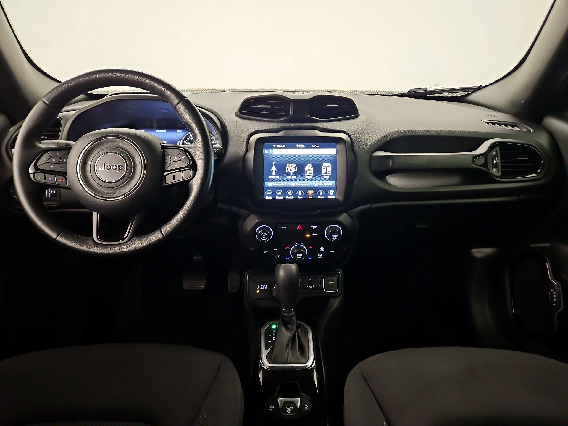 Thumbnail: 2022 Jeep Renegade - 9