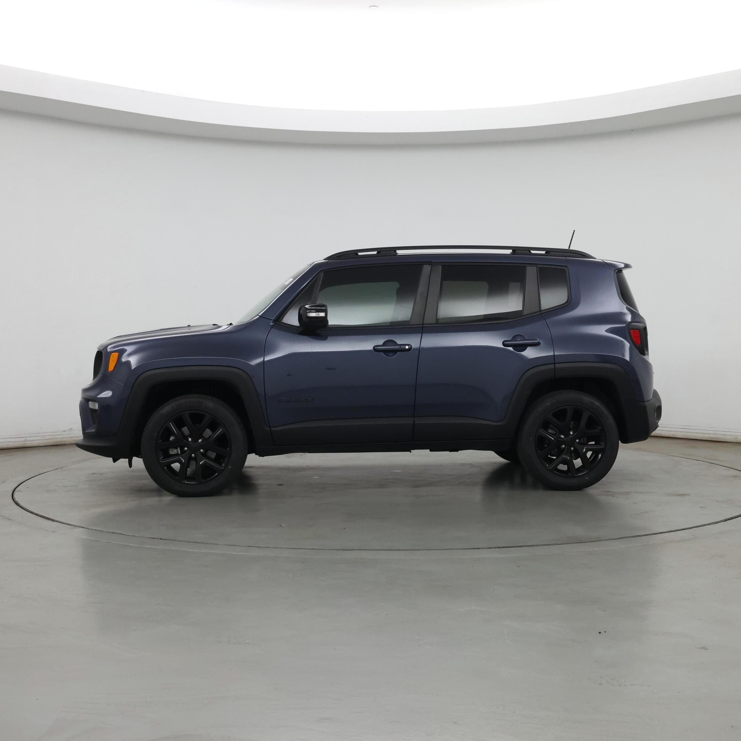 Thumbnail: 2022 Jeep Renegade - 3