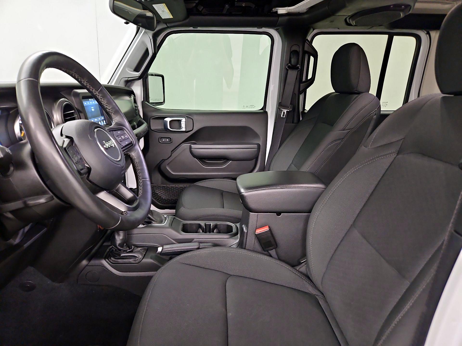 Thumbnail: 2022 Jeep Wrangler - 11
